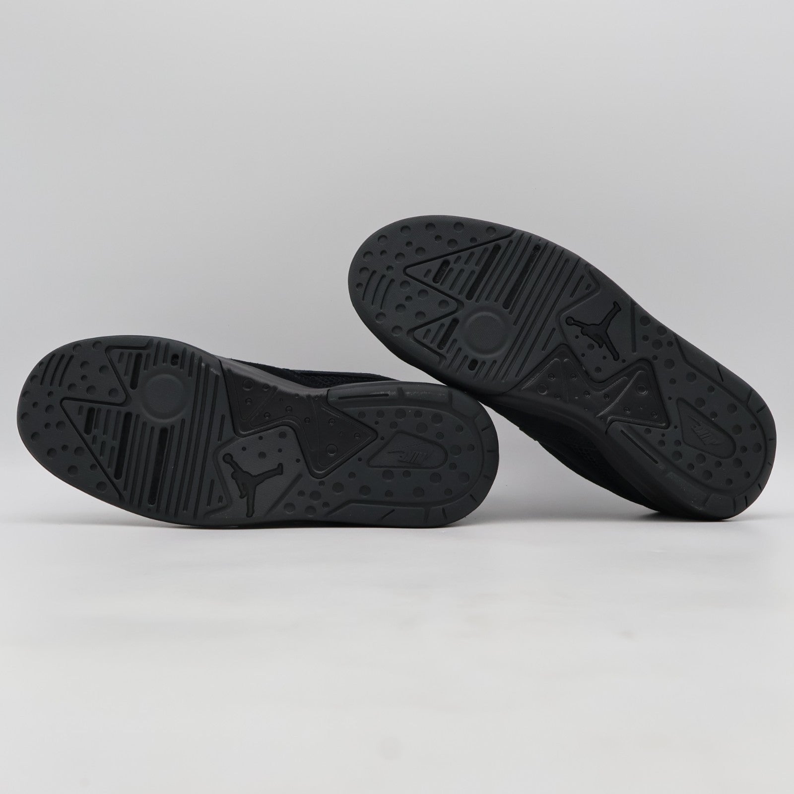 HJ6777-060 Nike Jordan CMFT Era Black Gym Red Anthracite (Men's)