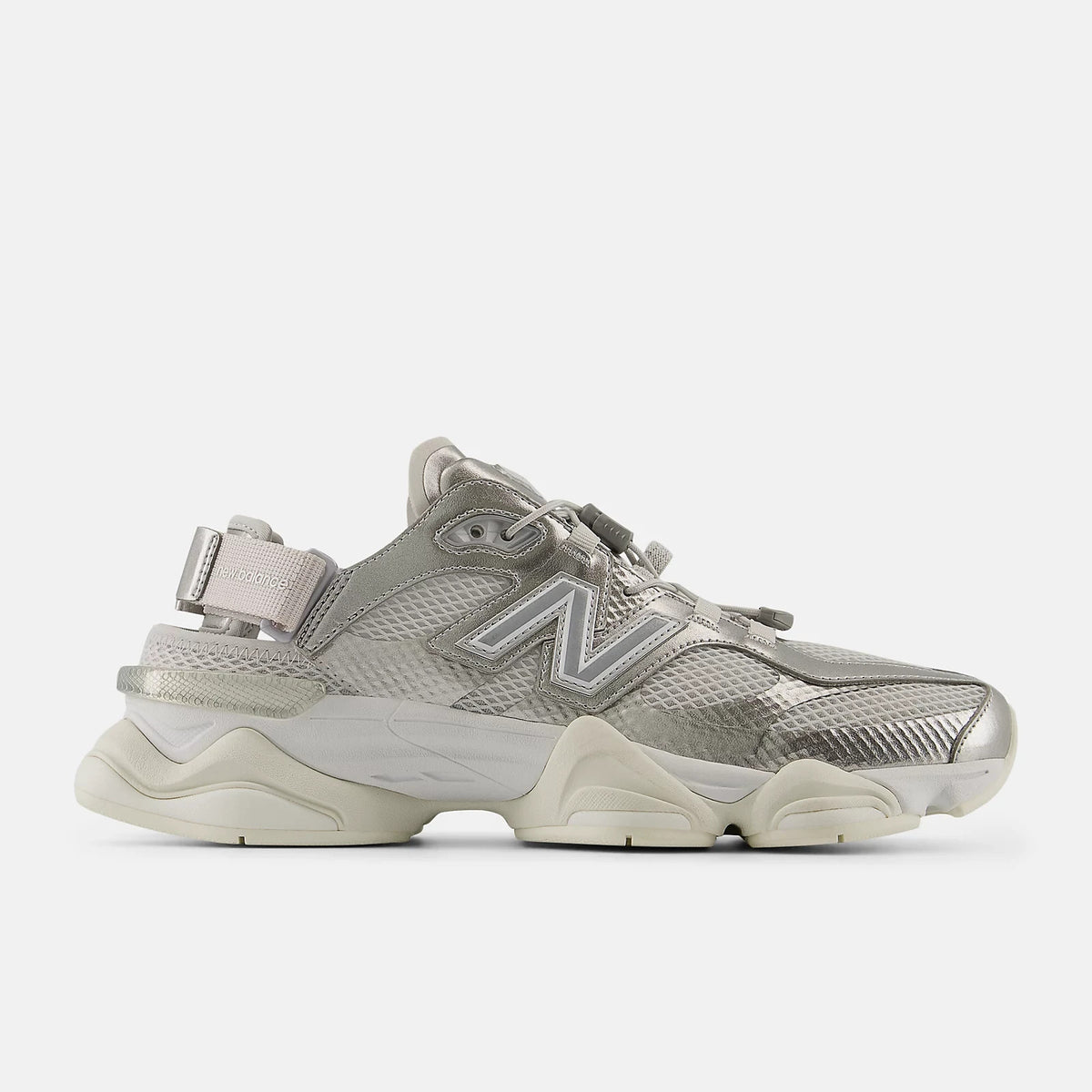 U90605FL New Balance 9060 "Silver Metallic/Sea Salt"