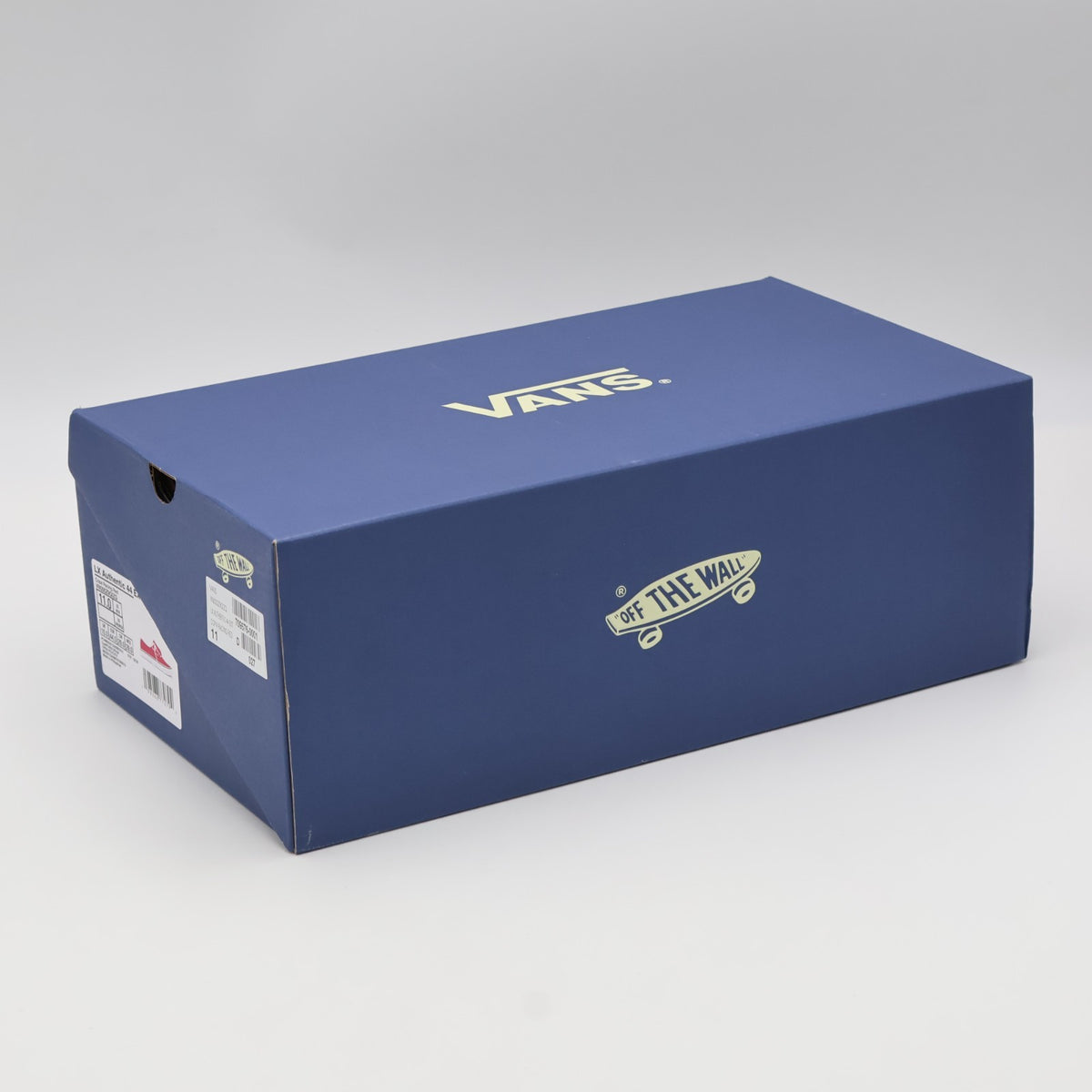 VN000Z9QIZQ Vans Premium Authentic 44 EXT "Copa Racing Red"