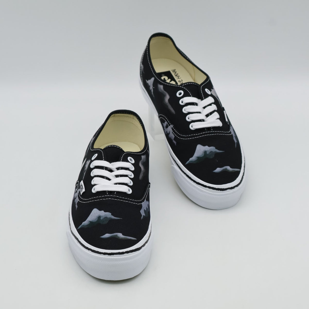 VN000EBNBPB Yusuke Hanai Vans Premium Authentic 44 Canvas Black (Men's)