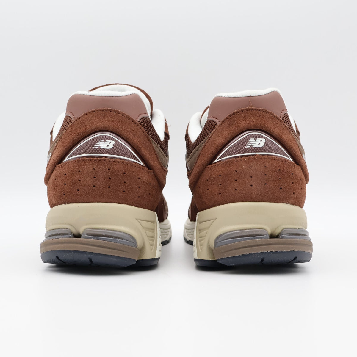 M2002RFF New Balance 2002R Brown (Men's)