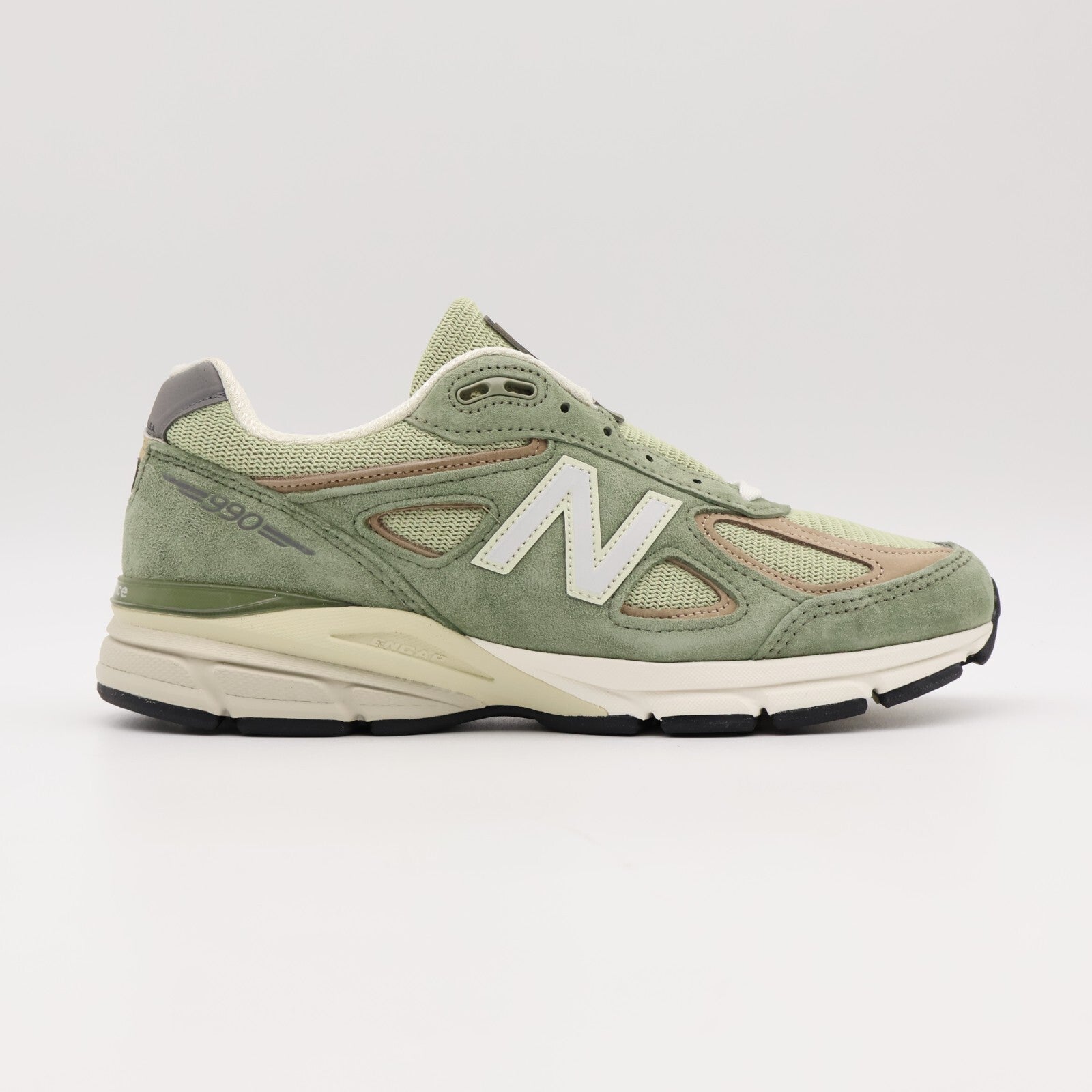 U990GT4 New Balance 990V4 Olive (Men's)