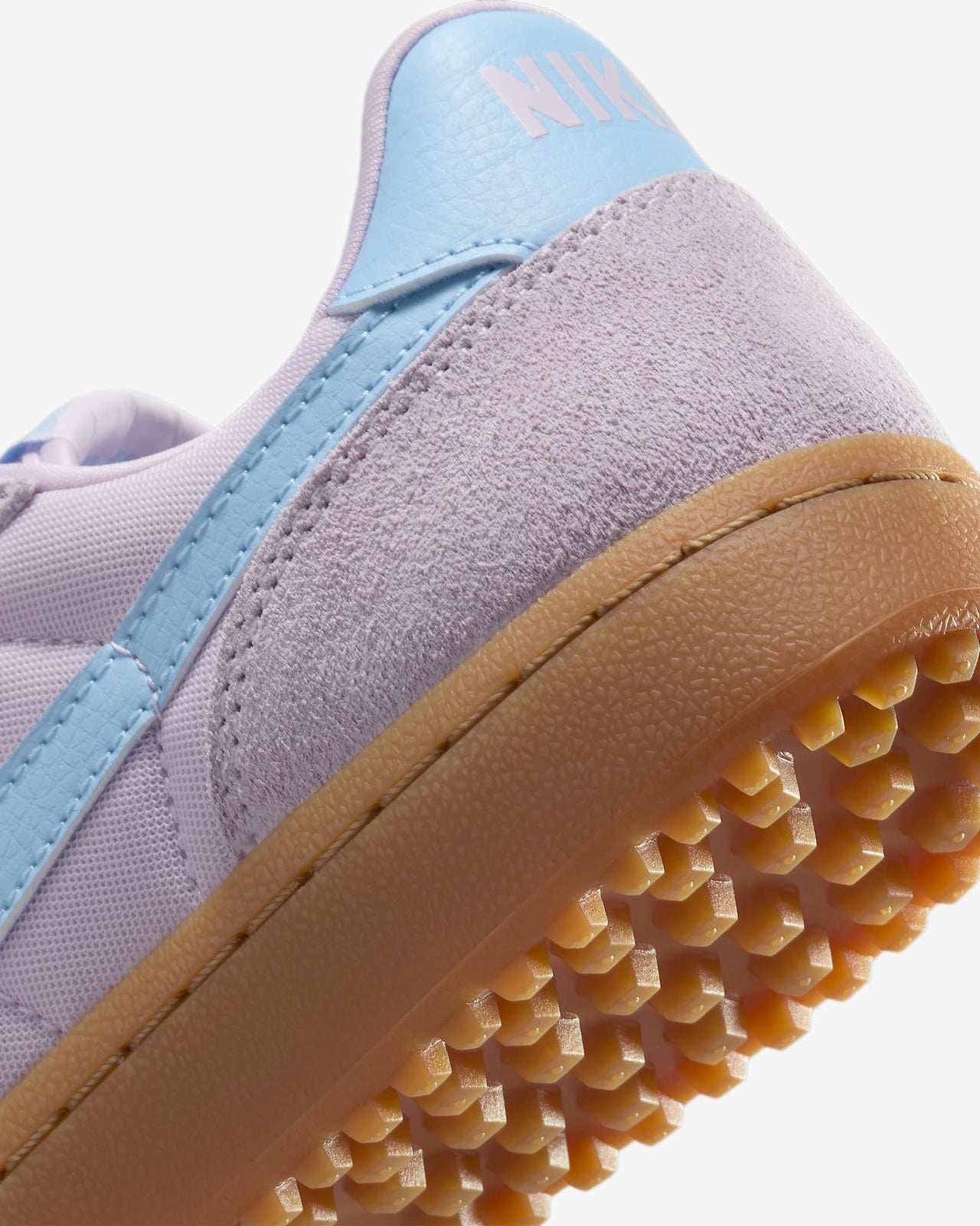 HJ6000-500 Nike Field General Doll Gum Light Brown Psychic Blue (Women's)