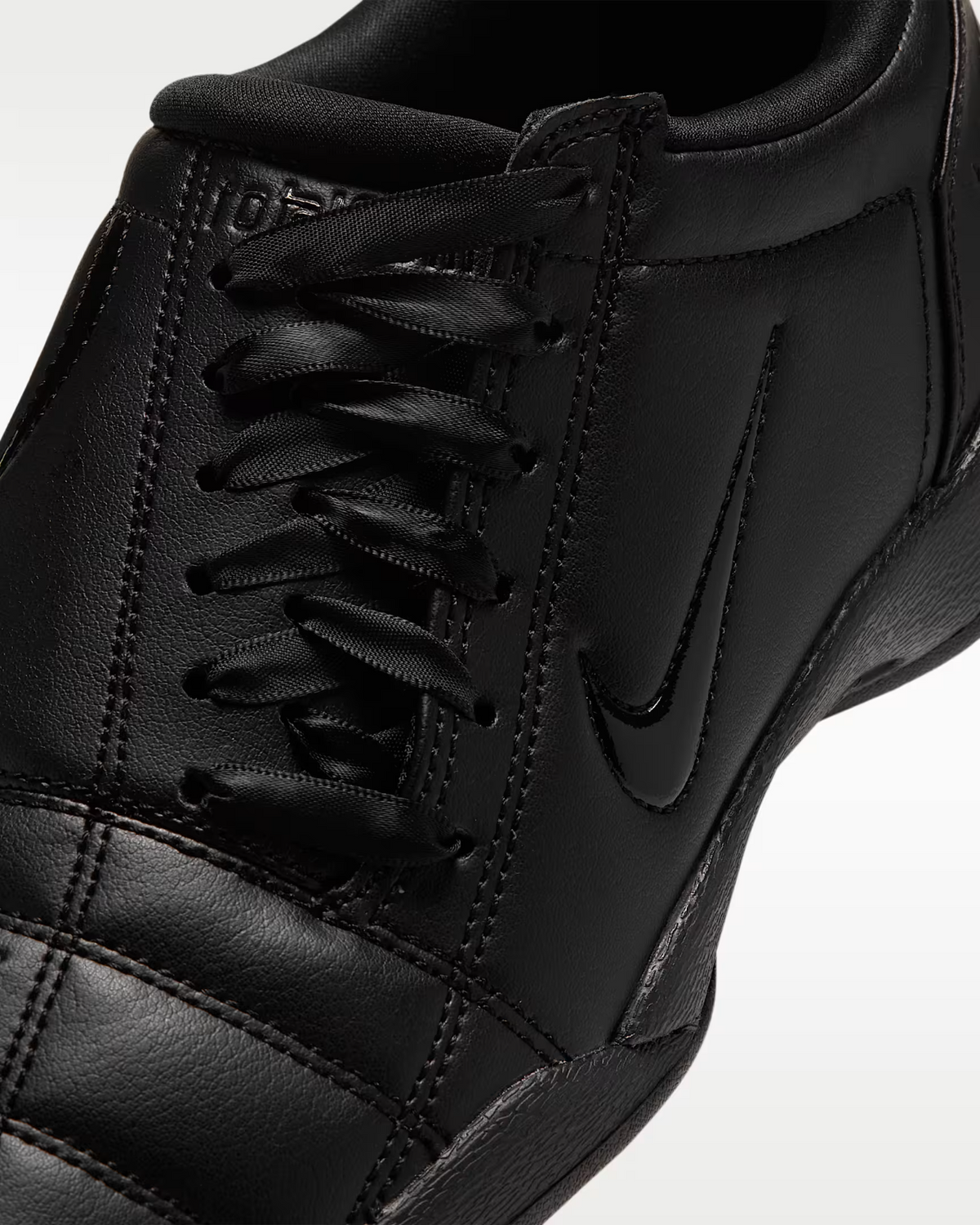 IO2387-005 Nike Total 90 3 "Triple Black" (Women's)