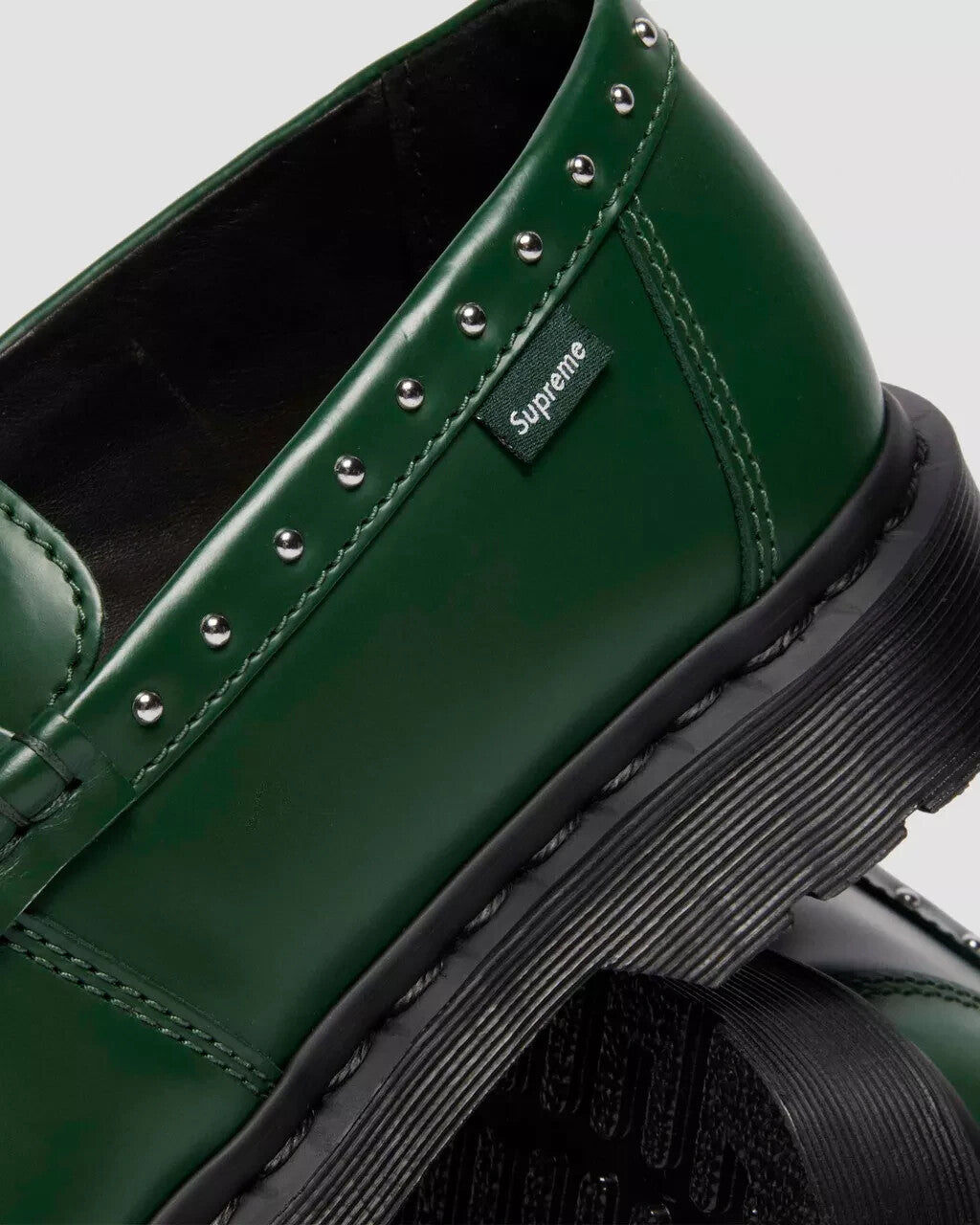 41873300 Supreme Ã Dr.Martens Studded Penton Loafer Dark Green 25SS Week (Men's)