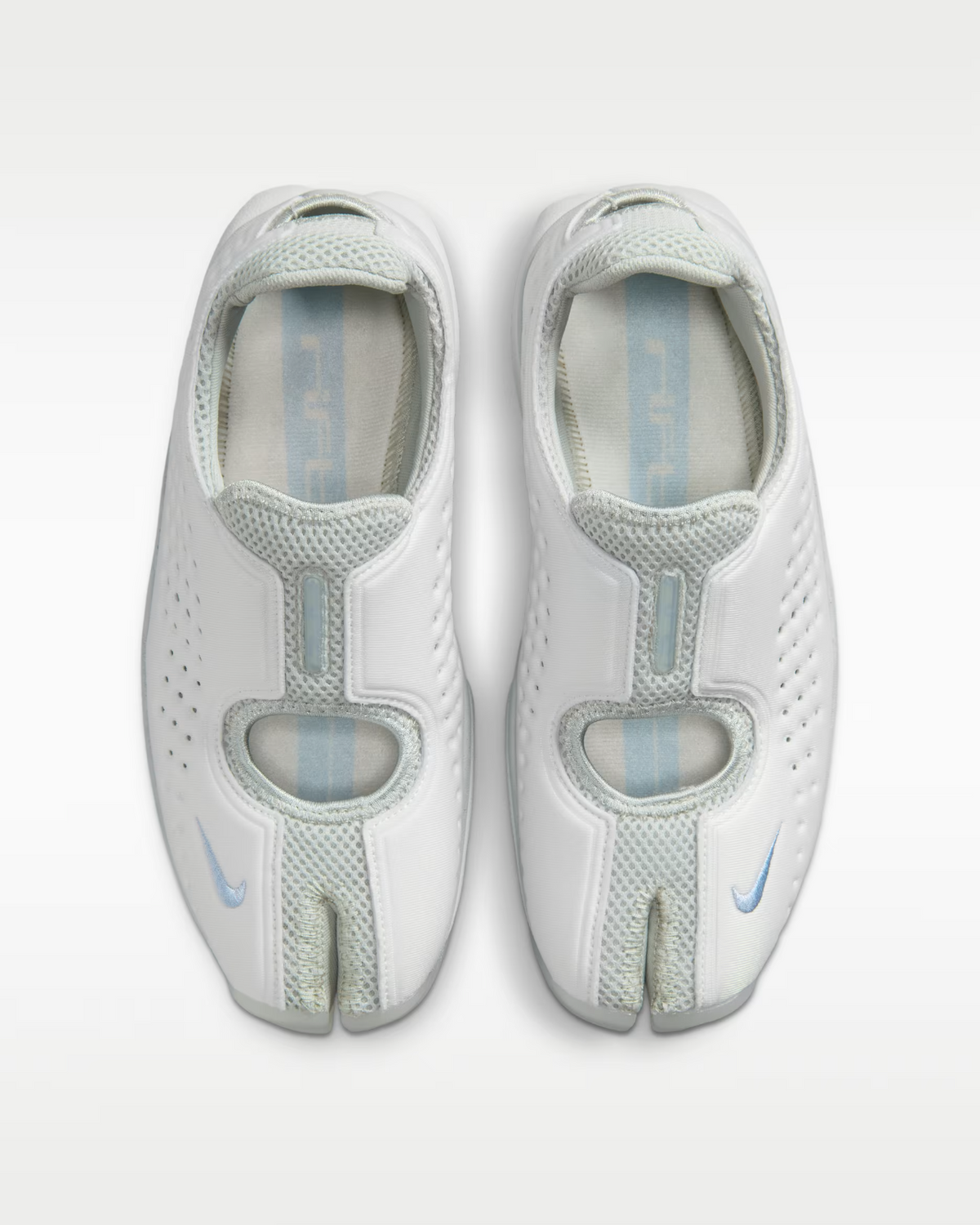 IQ8006-100 Nike Rift 2 "Summit White/Swan" (Women's)
