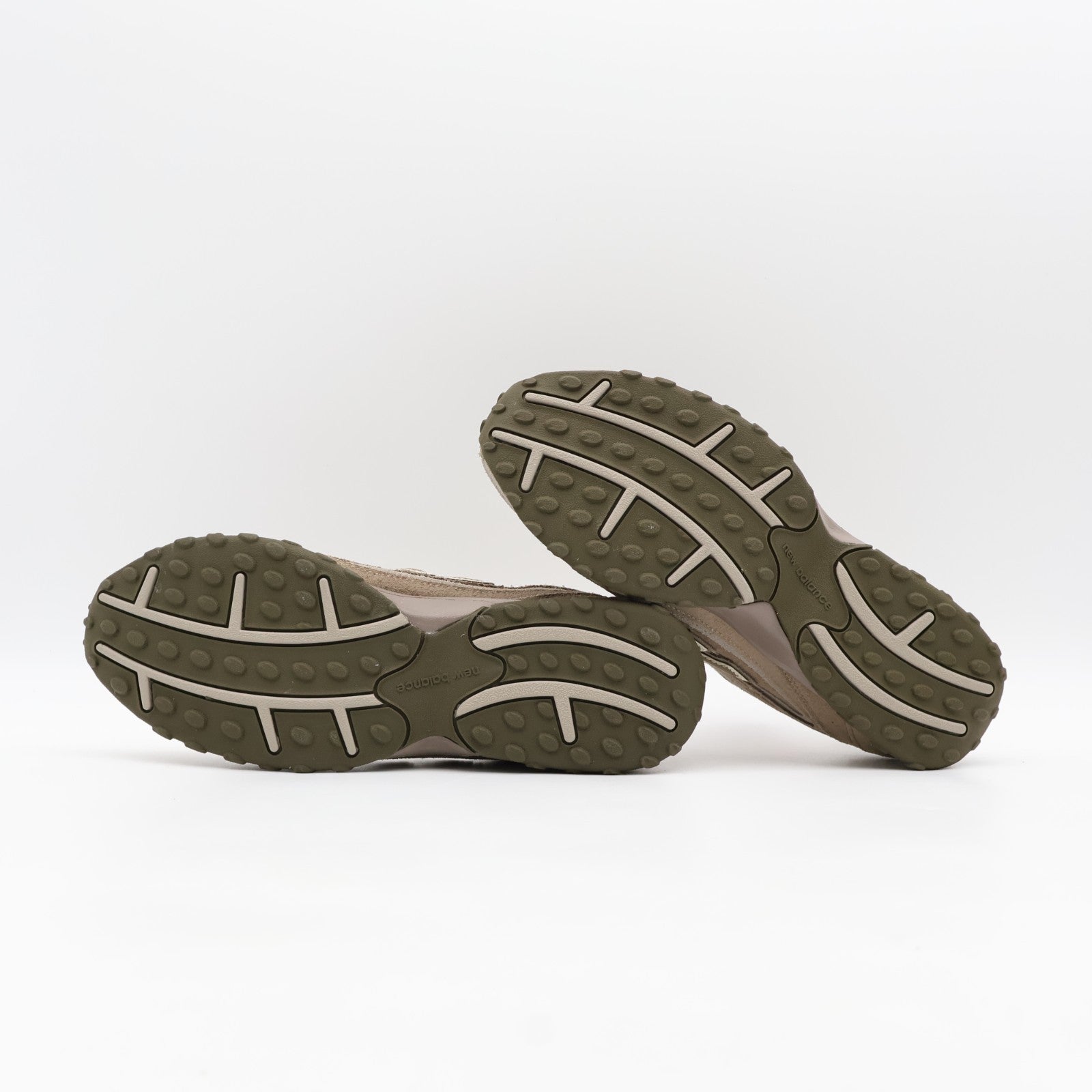 U204LMMA New Balance 204 Mushroom Arid Stone (Men's)