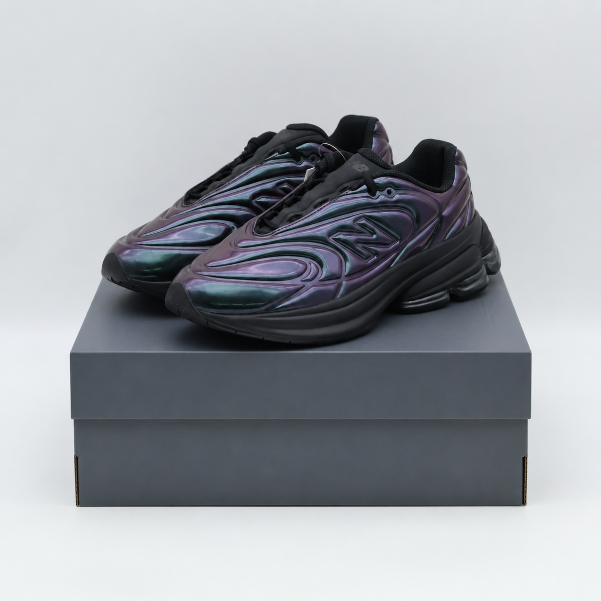 U50307MC New Balance 5030 "Iridescent/Black" (Men's)
