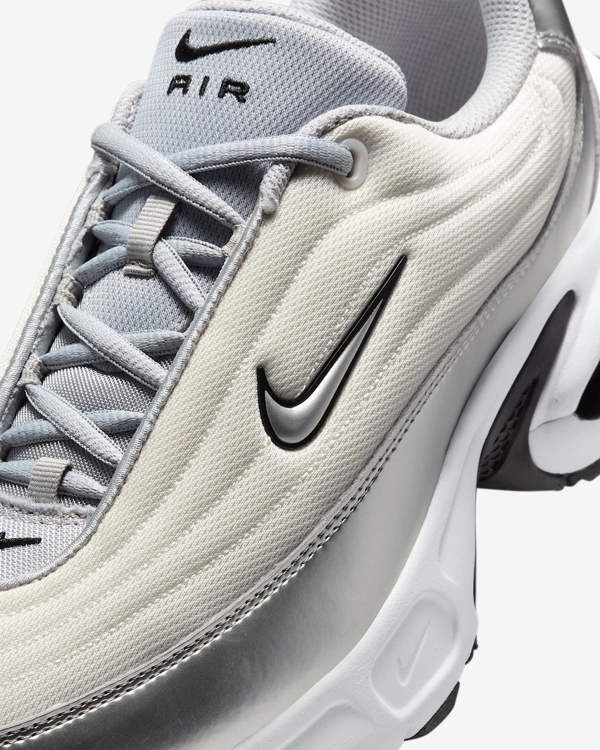 HM0256-001 Nike Air Max Portal SE Metallic Silver Phantom White Black (Women's)