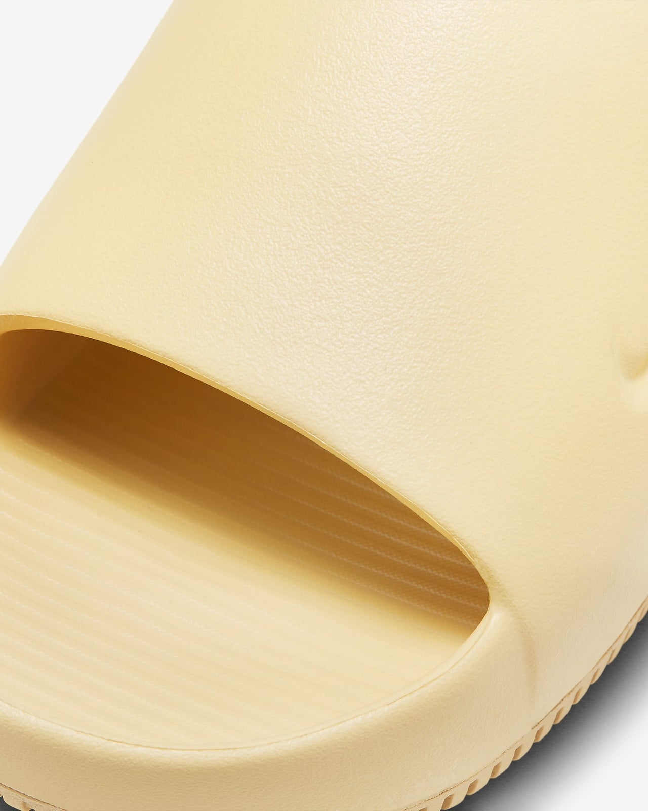 DX4816-200 Nike WMNS Calm Slide Sesame