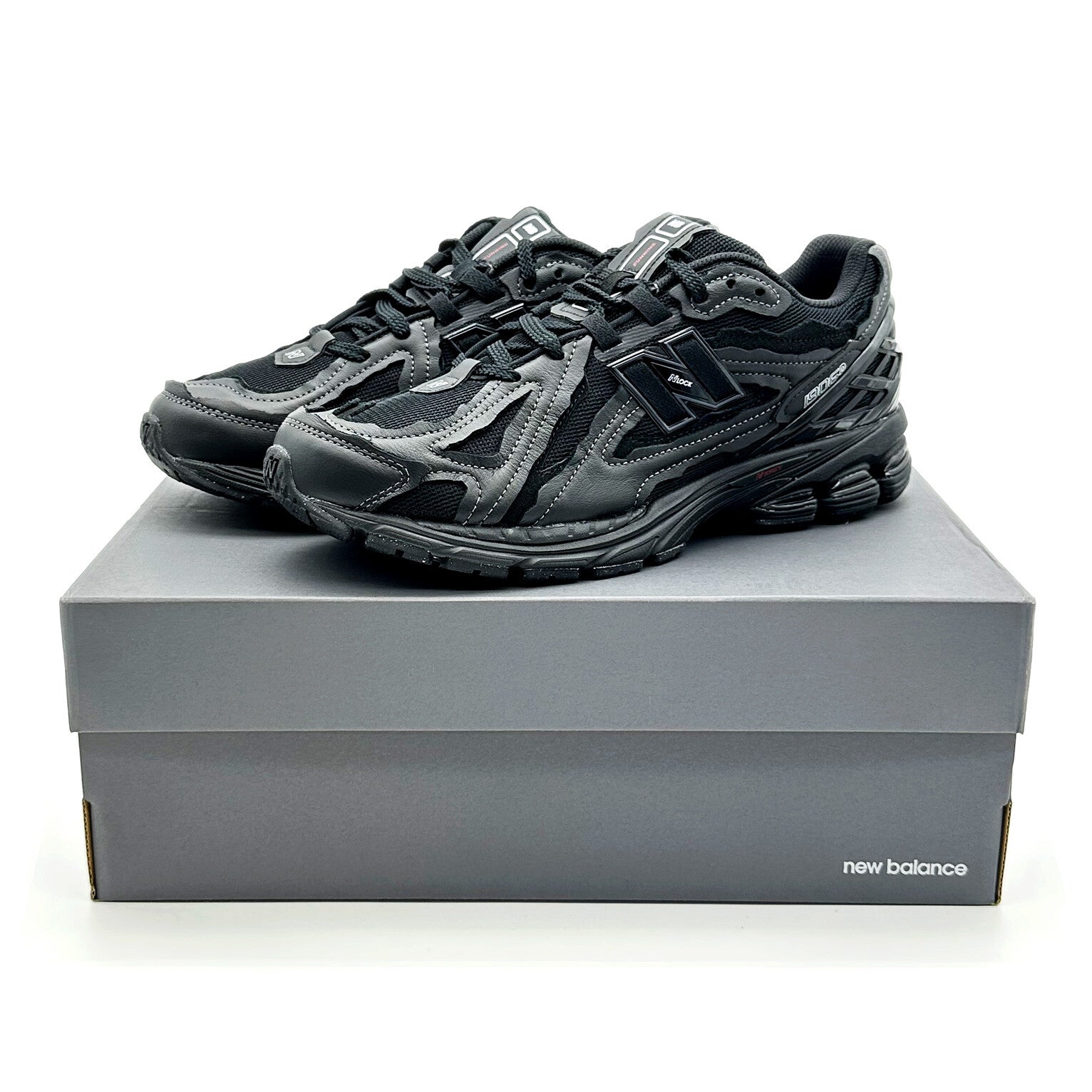 M1906DF New Balance 1906D Protection Pack Black Leather Silver Metallic (Men's)