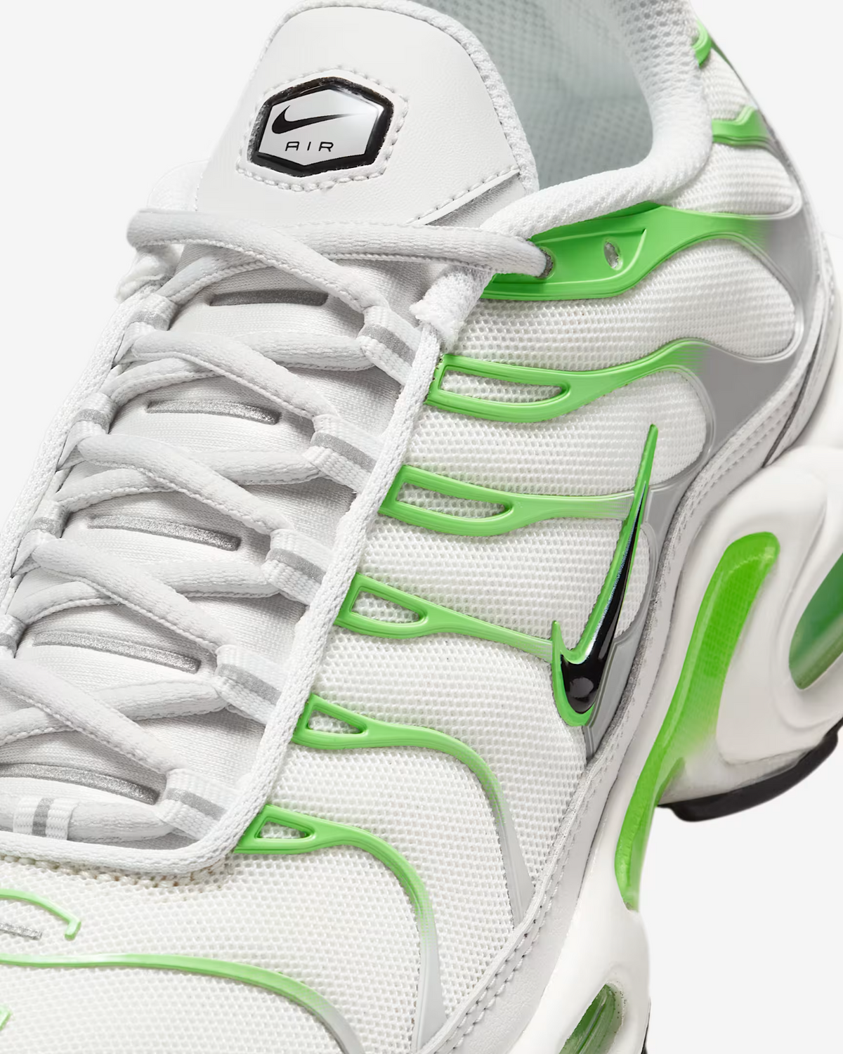 DZ3671-001 Nike Air Max Plus Green Strike (Men's)