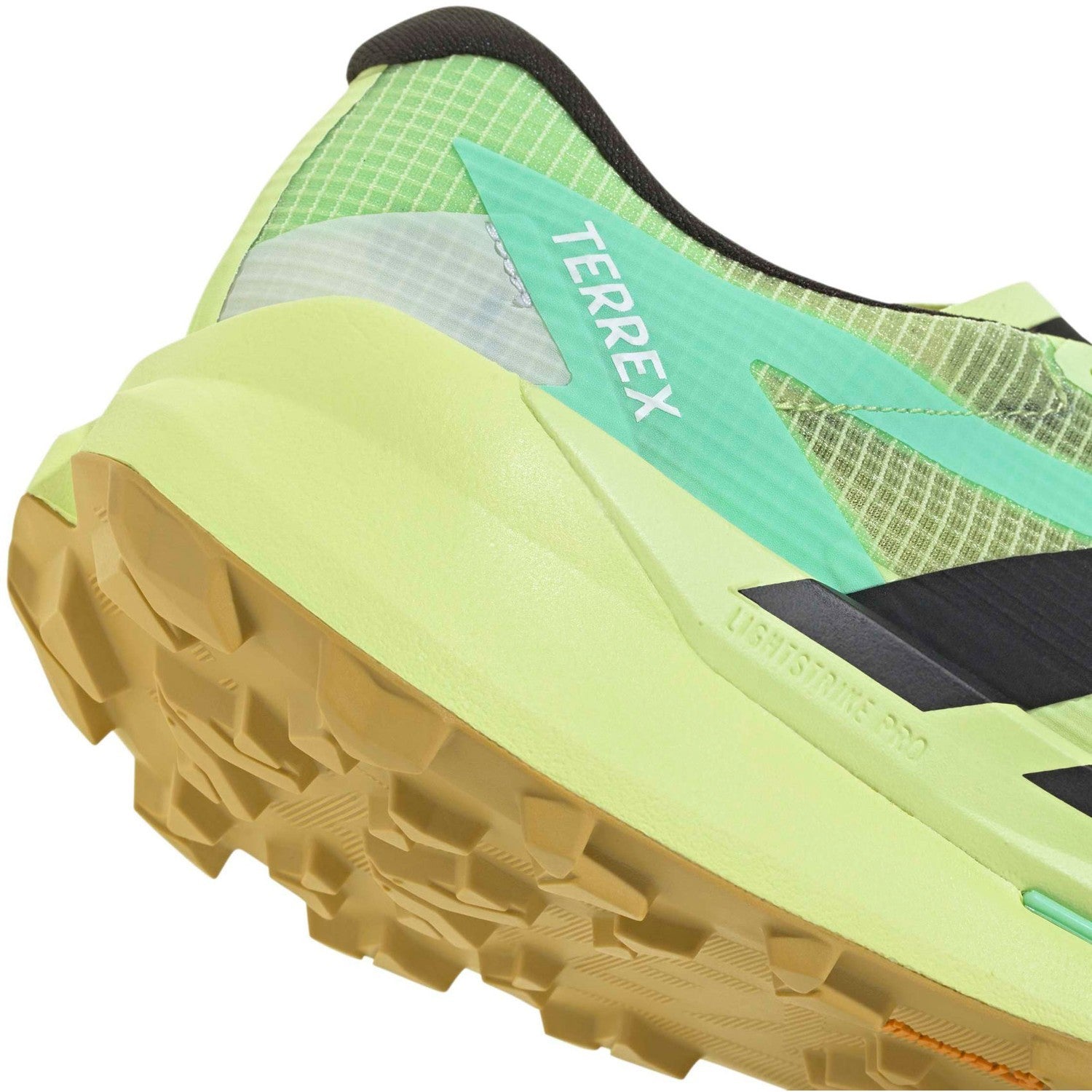 HQ5070 adidas Terrex Agravic TT Trail Running "Frozen Lemon/Core Black"