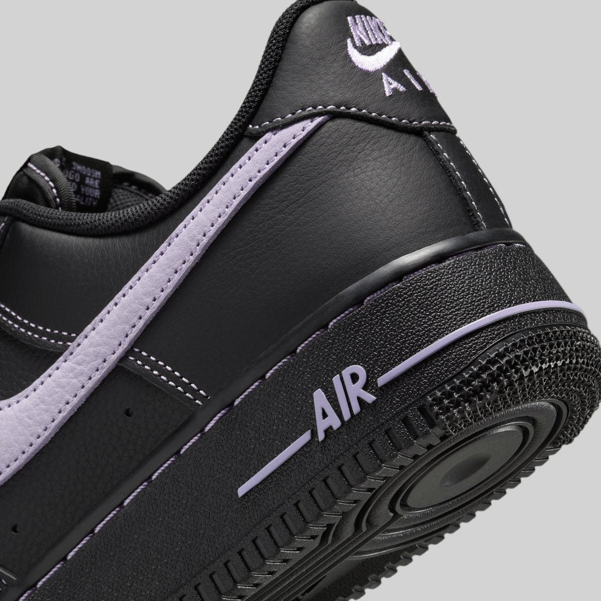 HQ2037-001 Nike Air Force 1 Low Hydrangeas (Men's)