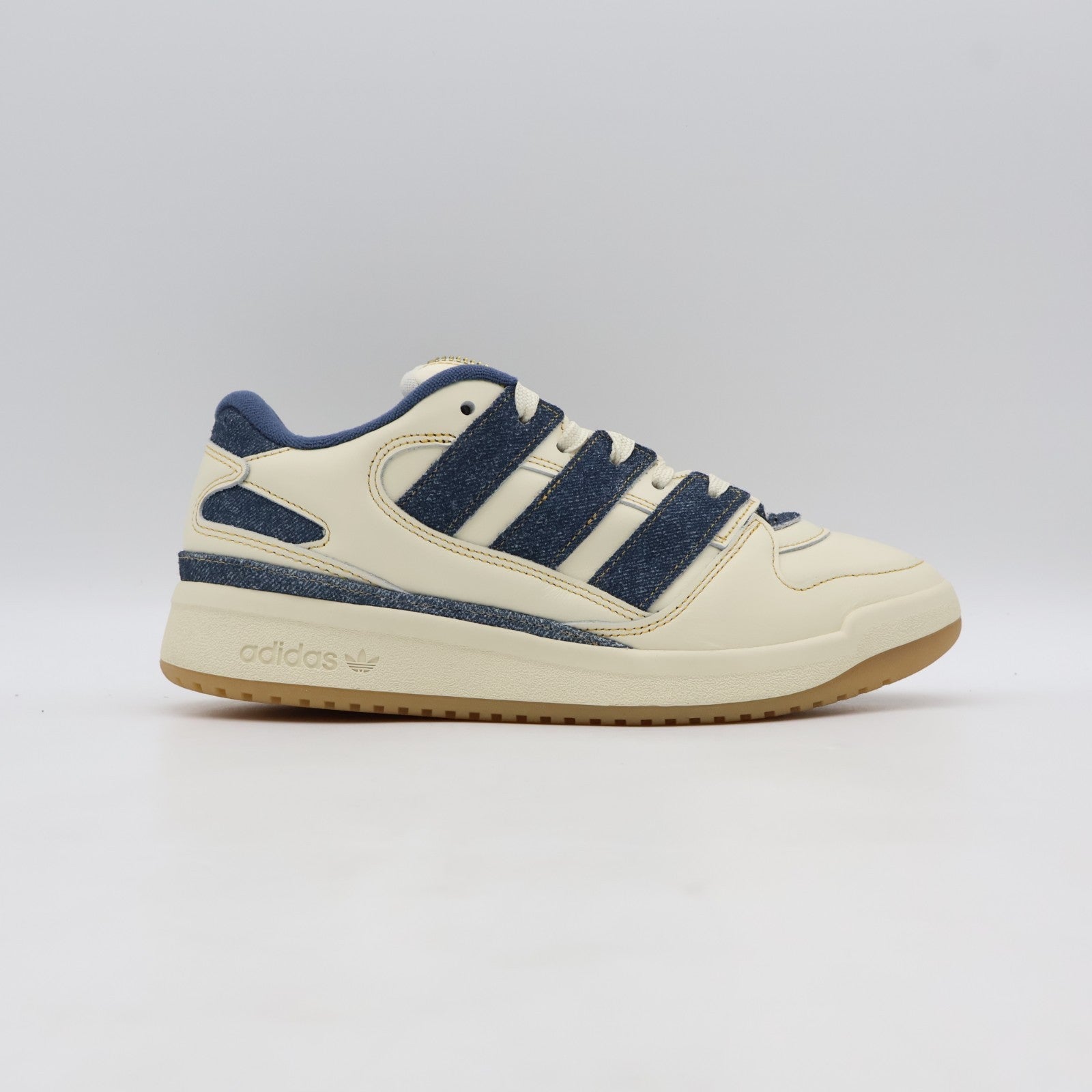 JR9658 BzRP adidas Originals Forum 2000 Core Black Cloud White (Men's)