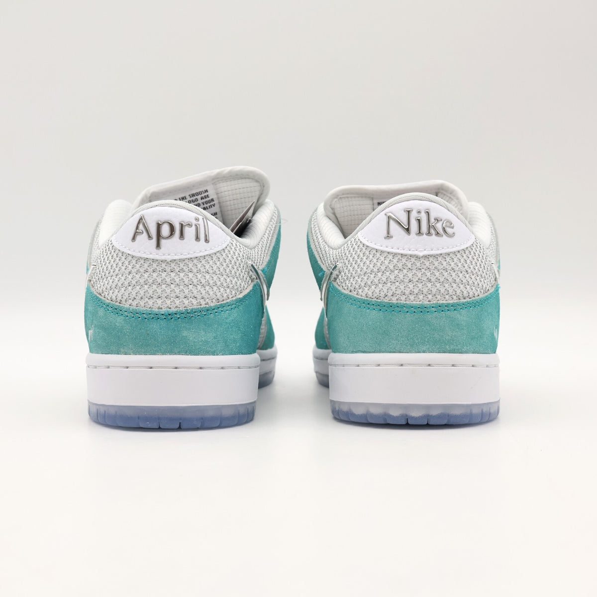 FD2562-400 APRIL SKATEBOARDS Nike SB Dunk Low Pro QS Turbo Green Silver (Men's)