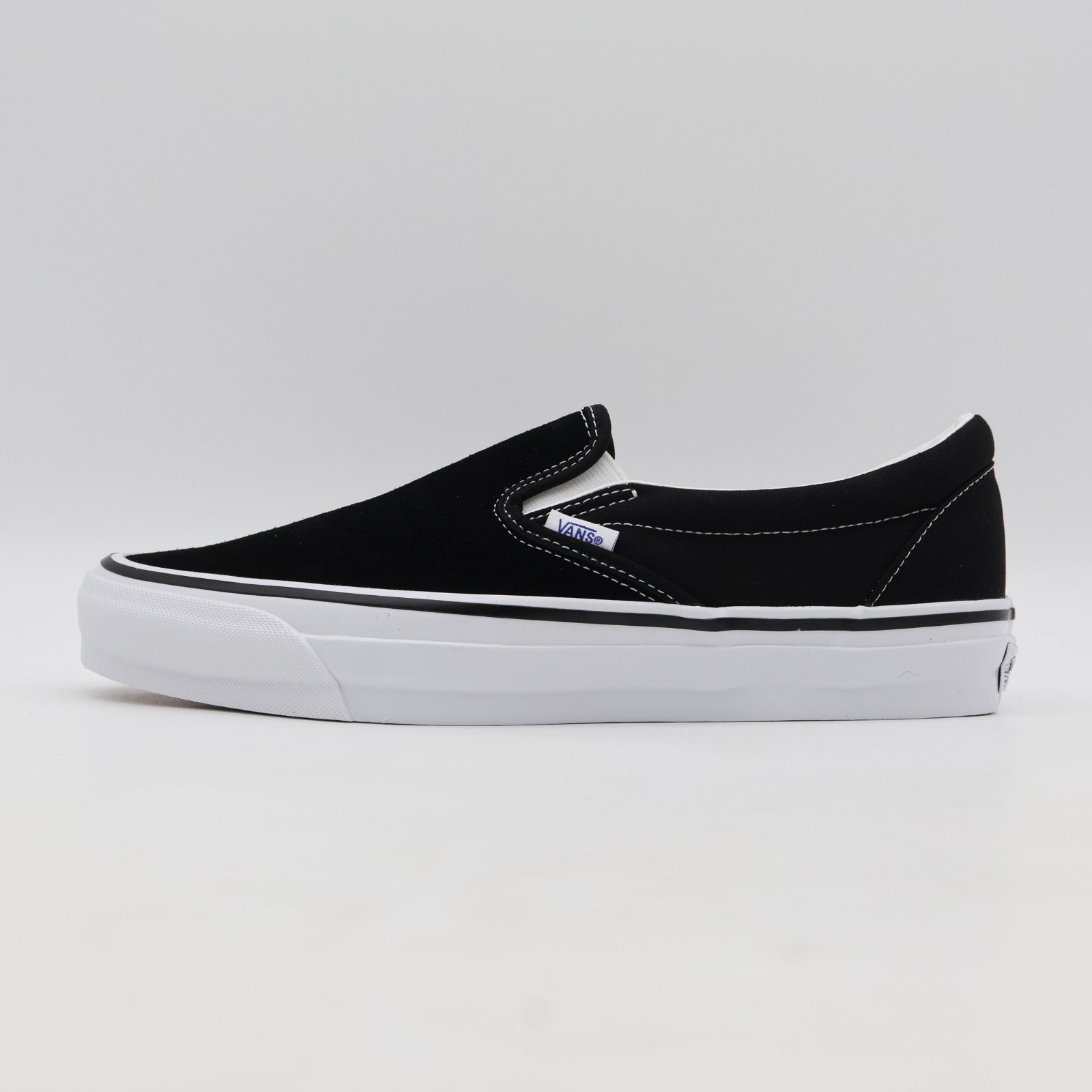 vn000d5ay28 Vans Premium Slip-On 98 Black White (Men's)