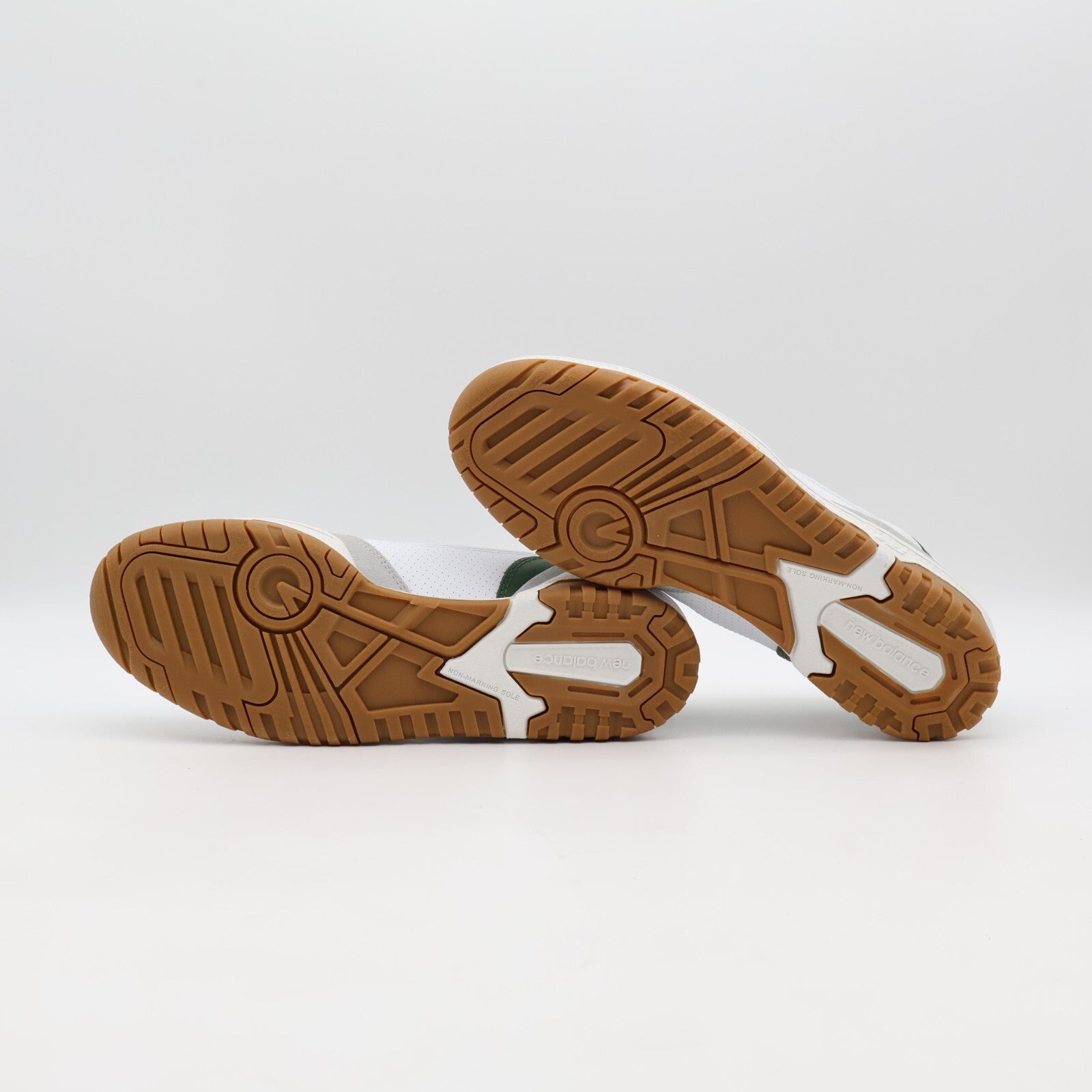 BB550ESB New Balance 550 Pine Green (Men's)