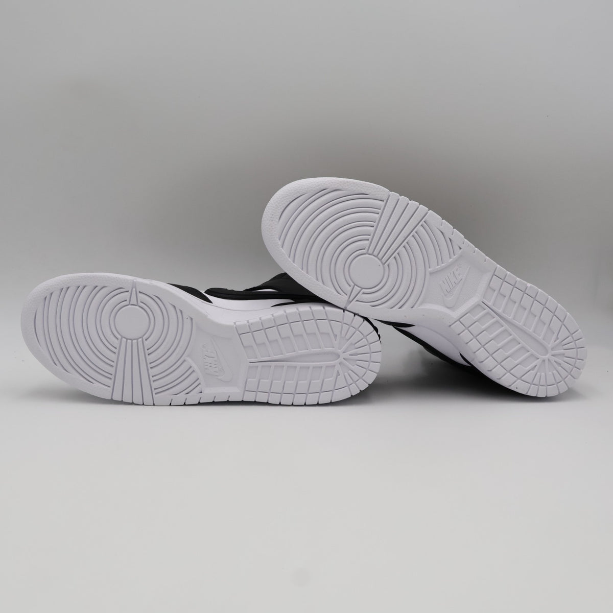 CU7544-001 Nike Dunk High AMBUSH Black White Spruce Aura Panda (Men's)