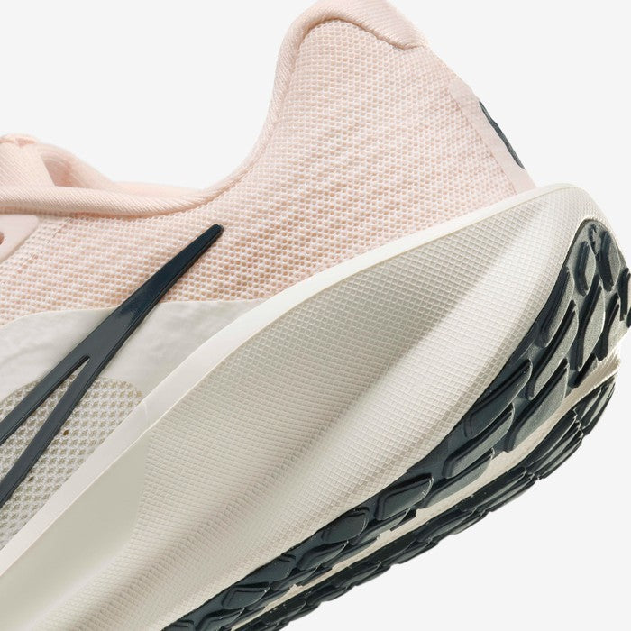 FD6476-800 Nike Downshifter 13 Guava Ice/Sail (Women's)