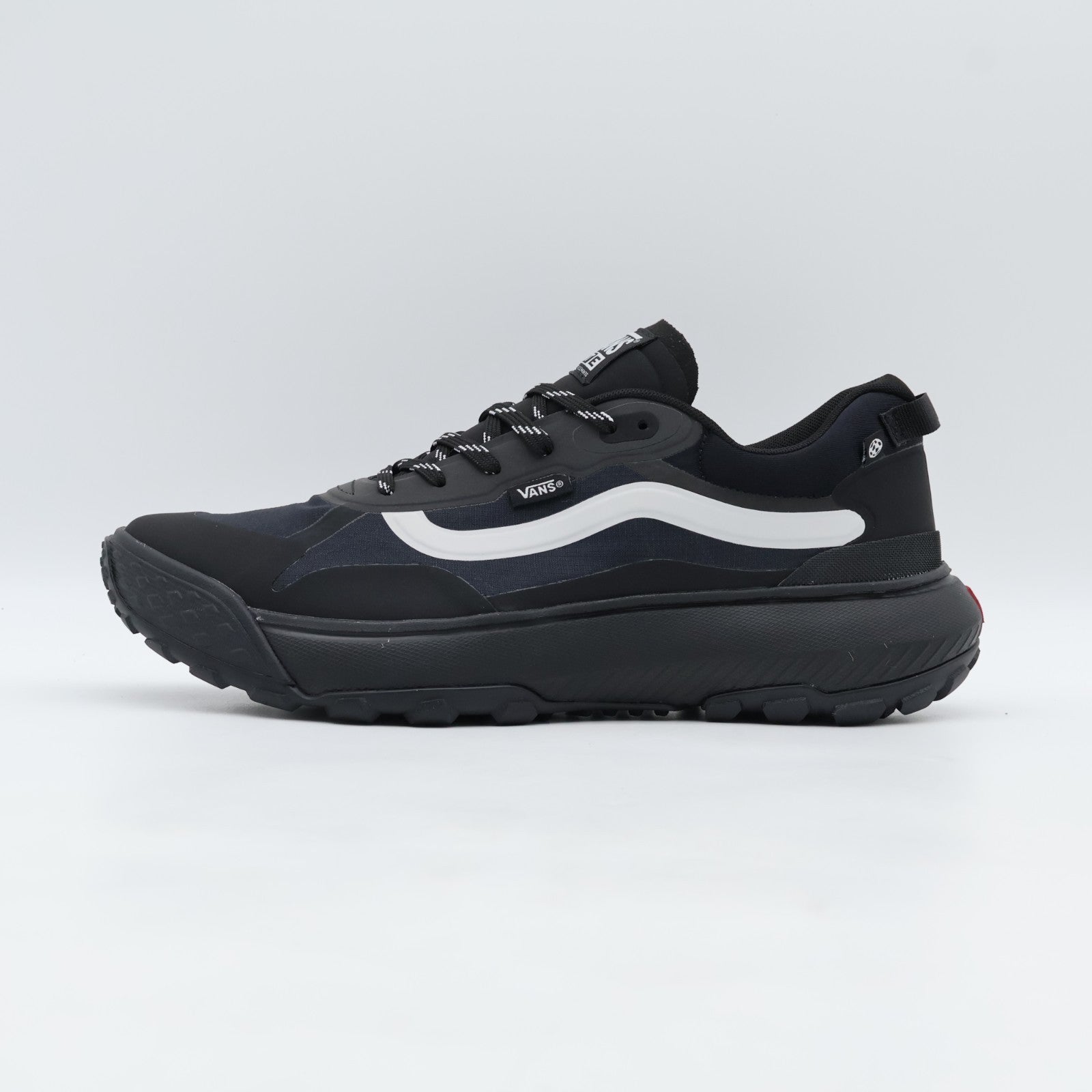VN000CVUBLK Vans MTE Crosspath Reflective Black (Men's)