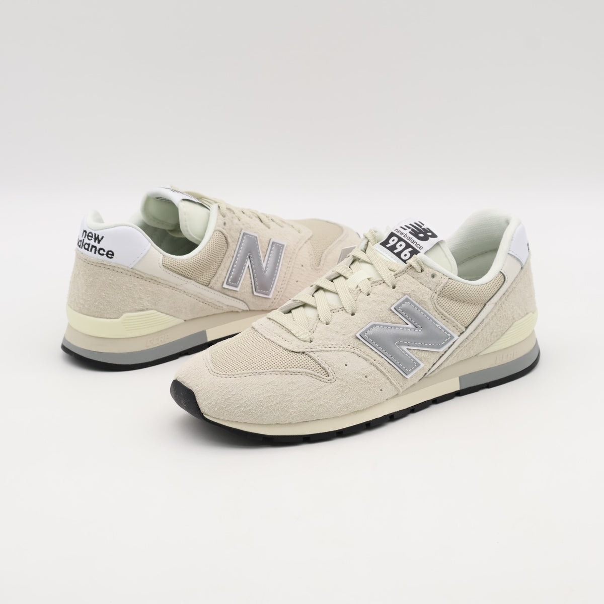 CM996CL2 New Balance 996V2 Timber Wolf Silver Metallic Angora (Men's)