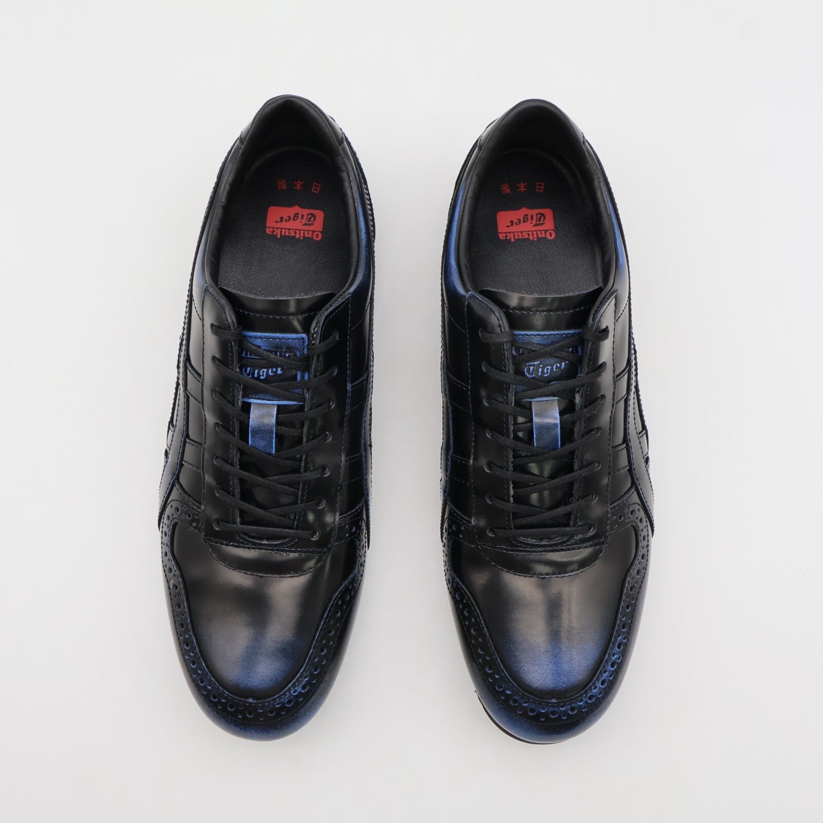 1181A610-001 Onitsuka Tiger NIPPON MADE ULTIMATE TRAINER BLACK TUNA BLUE (Men's)