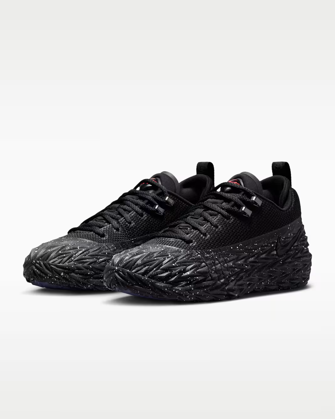 IO8062-003 Nike ST Charge "Grit" (Men's)