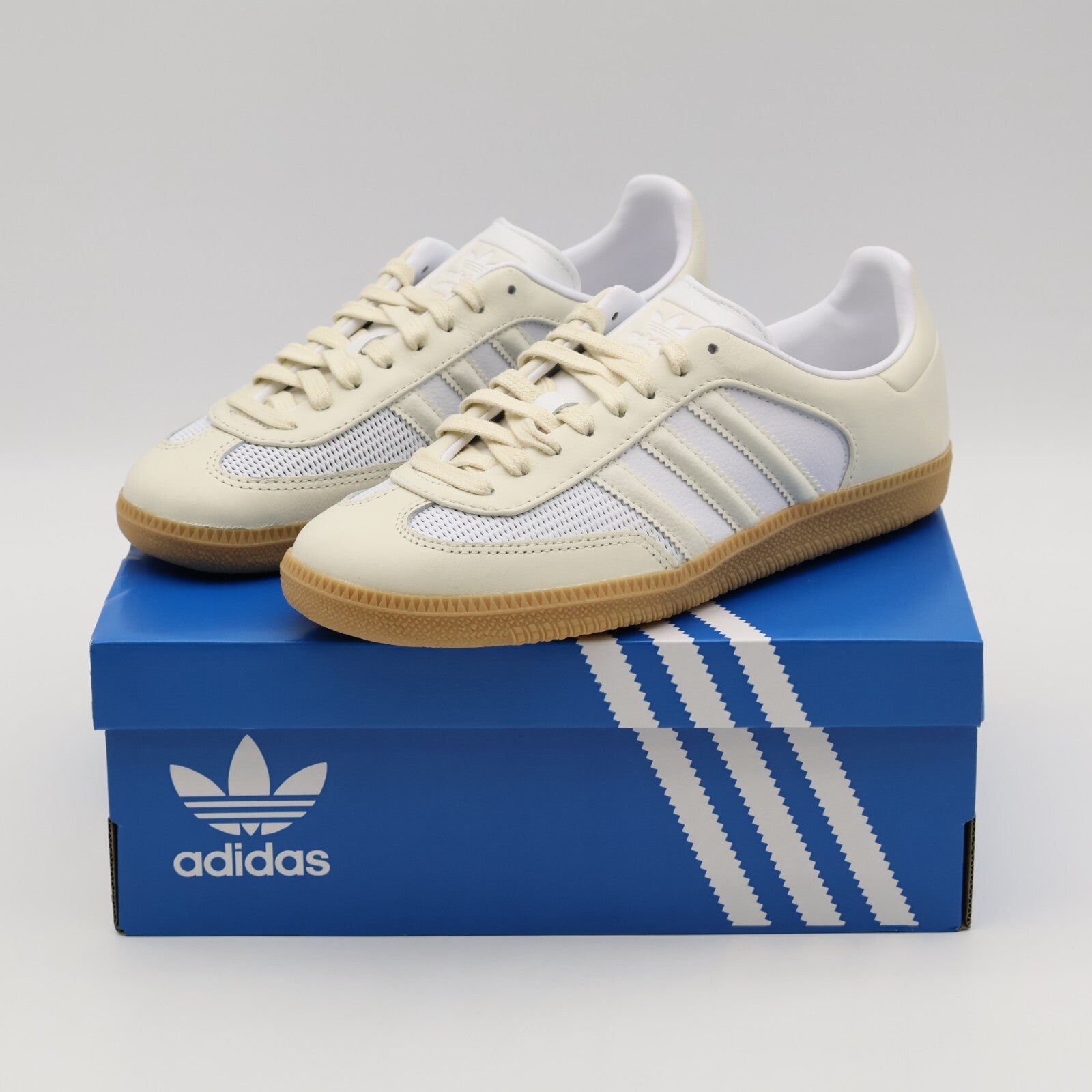 JI2064 adidas Originals Samba OG Cloud White Off White Gum (Women's)