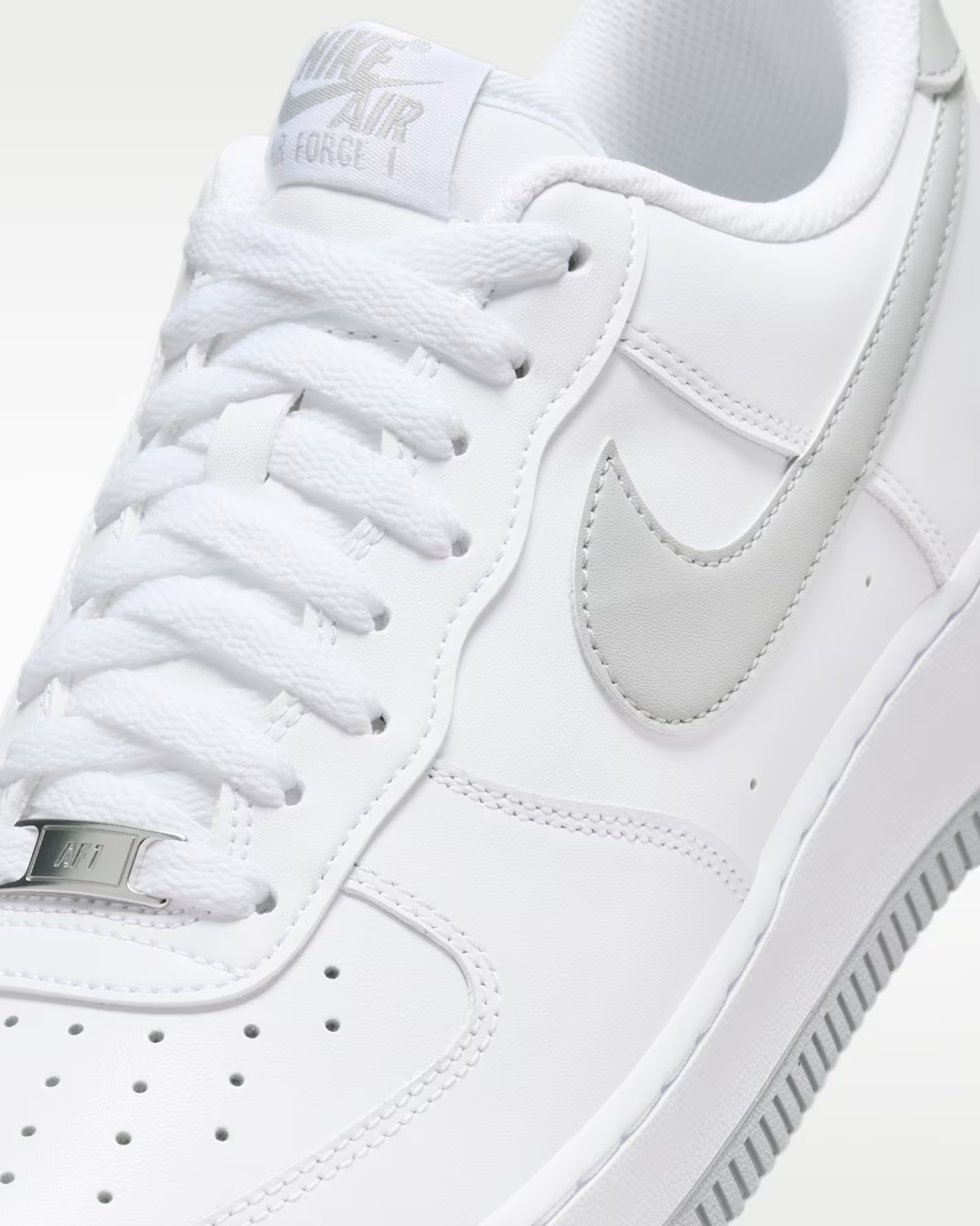 FJ4146-137 Nike AIR FORCE 1 '07 (Men's)