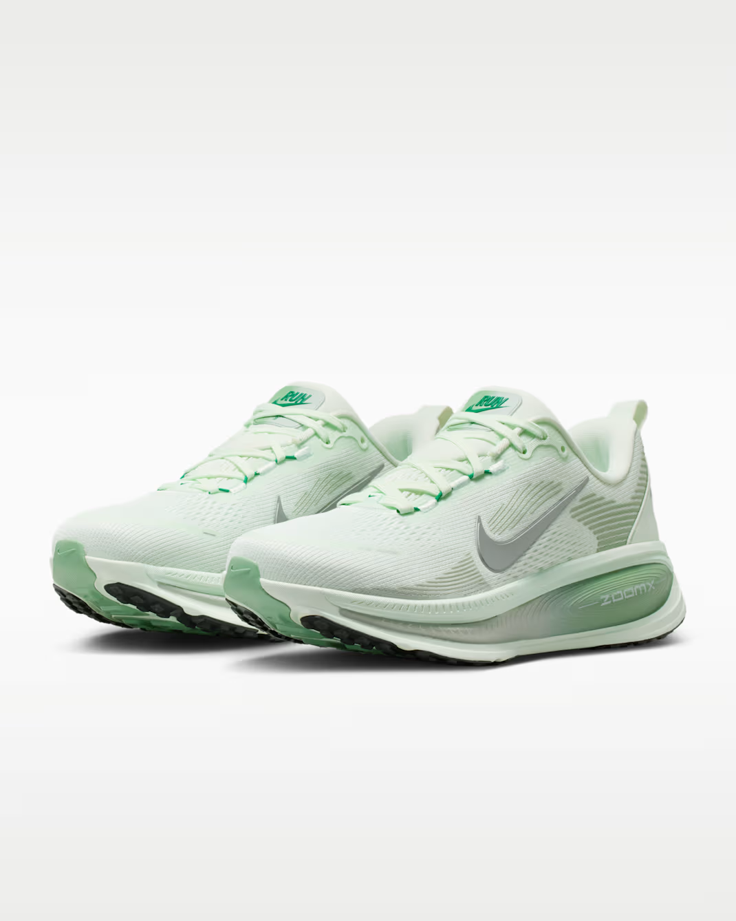 HM6804-300 Nike Vomero 18 Barely Green Steam Light Silver (Women's)