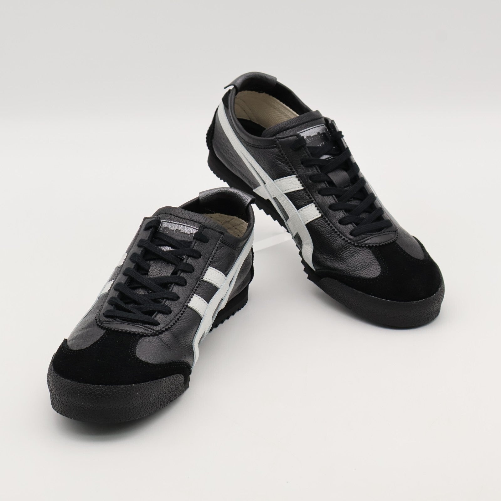 1182A465-001 Onitsuka Tiger NIPPON MADE Mexico 66 Deluxe Black White (Women's)