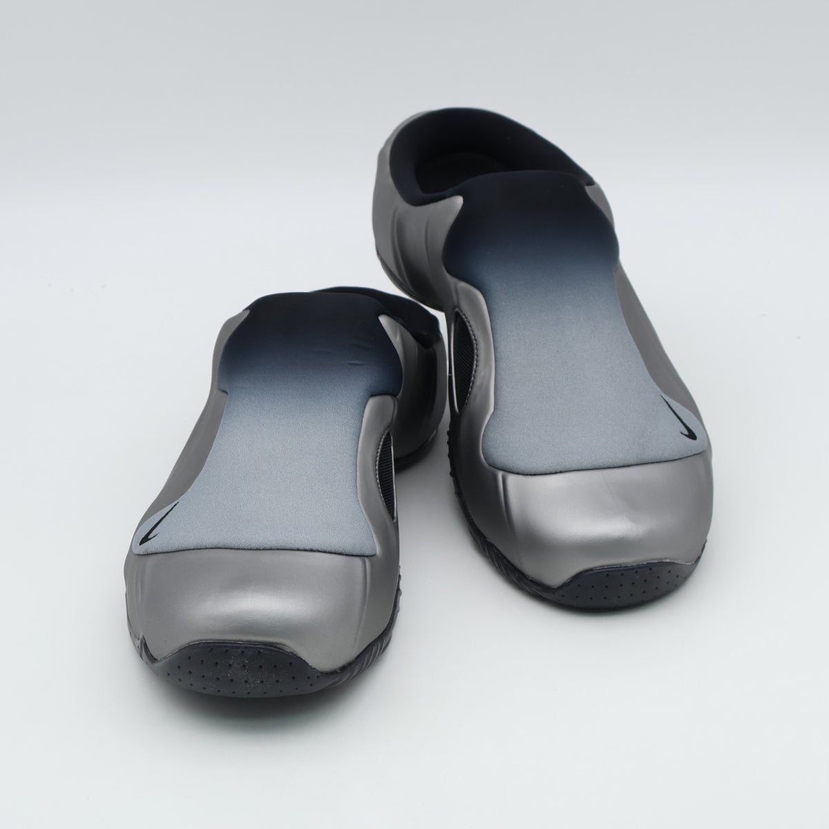 IR5919-044 Nike Clogposite "Metallic Dark Grey" (Men's)