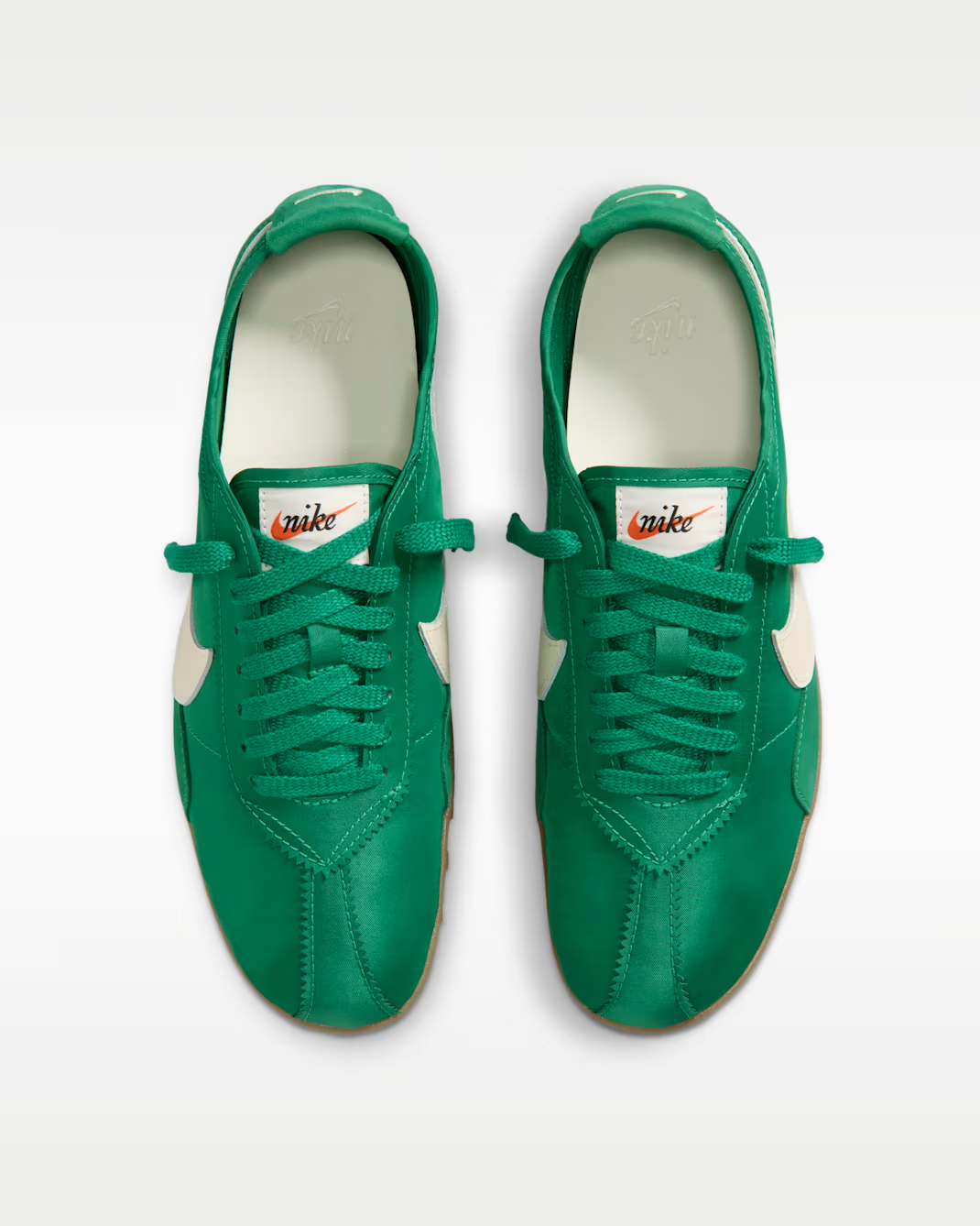 IW0955-300 Nike Moon Shoes OG "Malachite/Soft Pearl" (Women's)