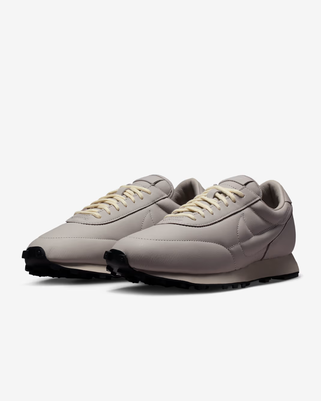 IO4865-020 Nike Daybreak SP Anthracite Black Coconut Milk Anthracite (Men's)