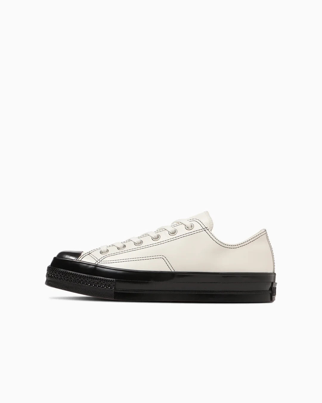 31316370 Converse All Star Squaretoe LE OX White Black (Men's)
