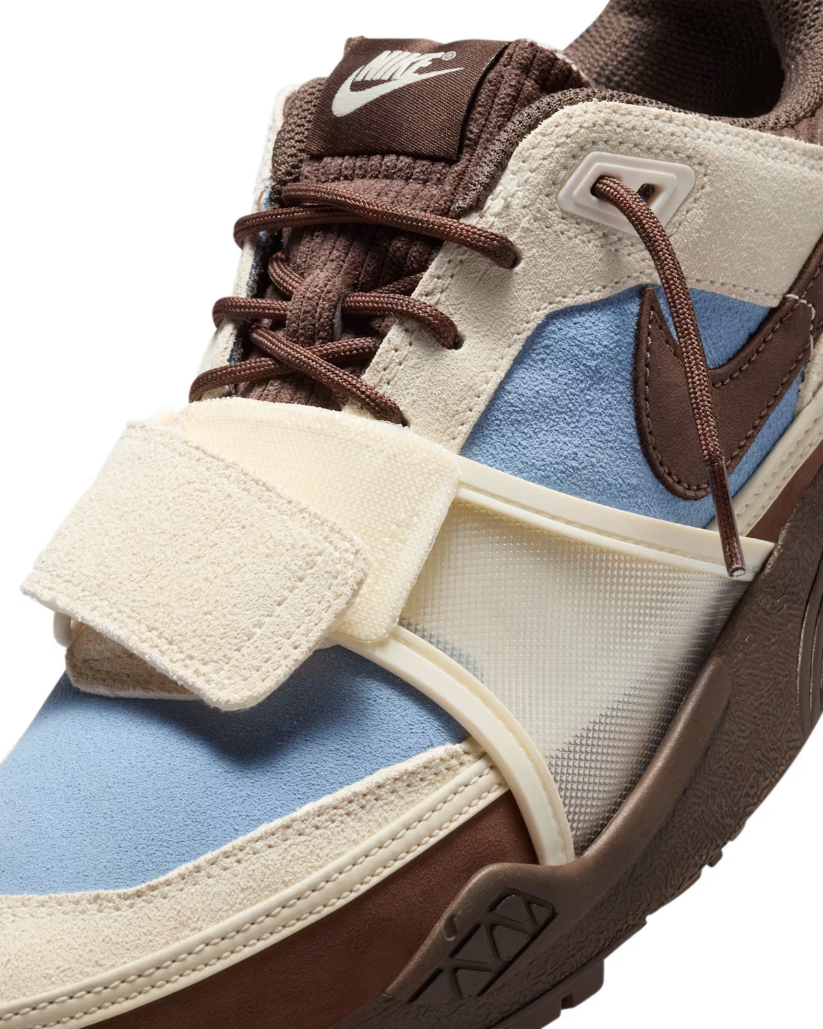 HQ3072-400 Travis Scott Nike Zoom Field Jaxx Pale Ivory and Leche Blue (Men's)