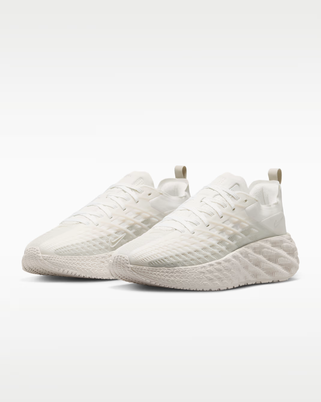 IM1973-100 Nike Ava Edge "Summit White/Light Bone" (Men's)
