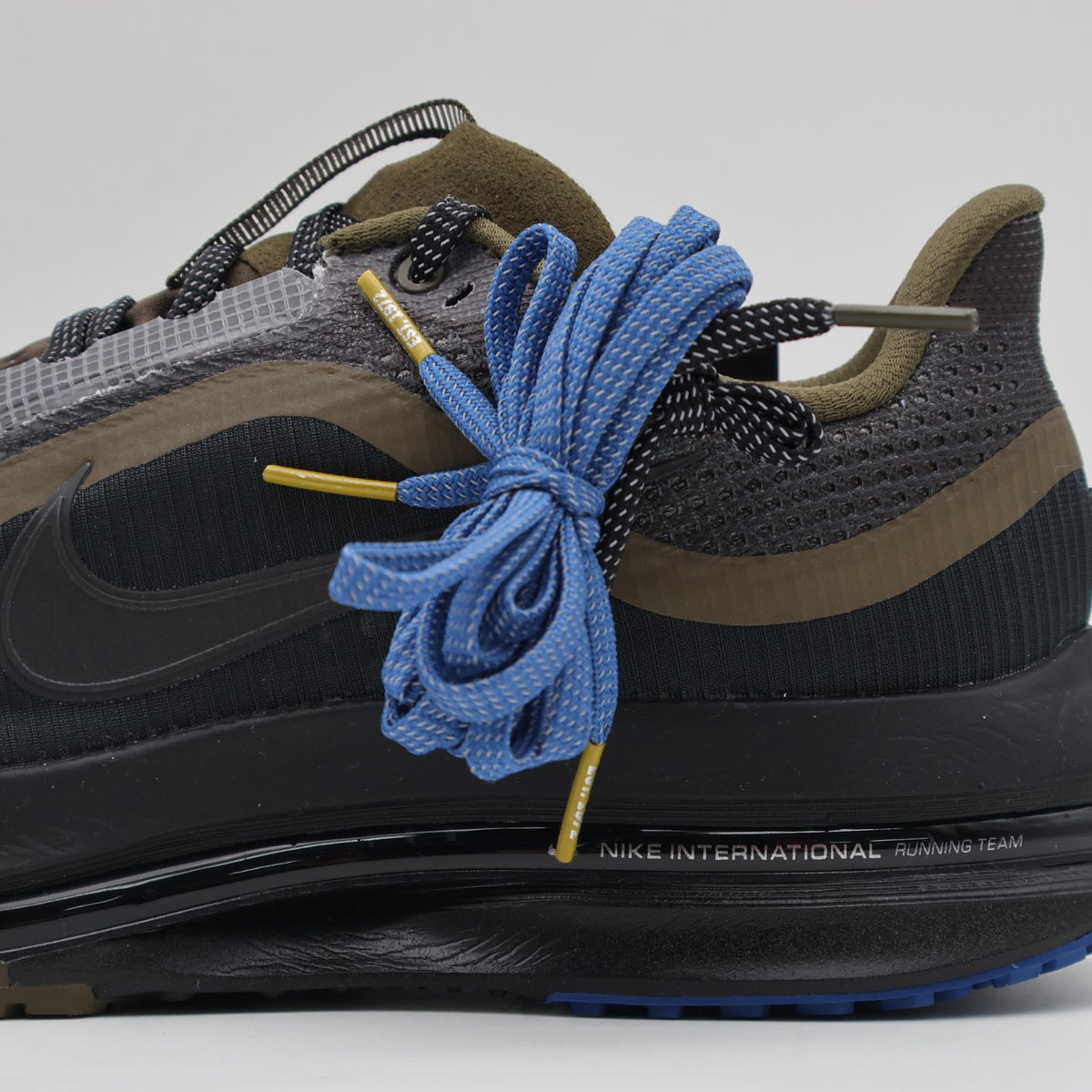 IQ3435-045 Nike Pegasus Premium Off Noir Dark Hazel (Men's)