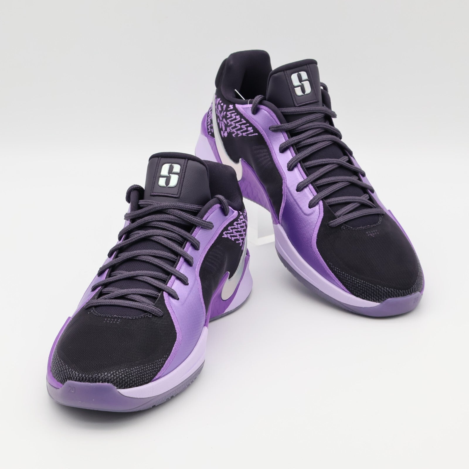 FZ1517-500 Nike WMNS Sabrina 2 Color Vision (Women's)