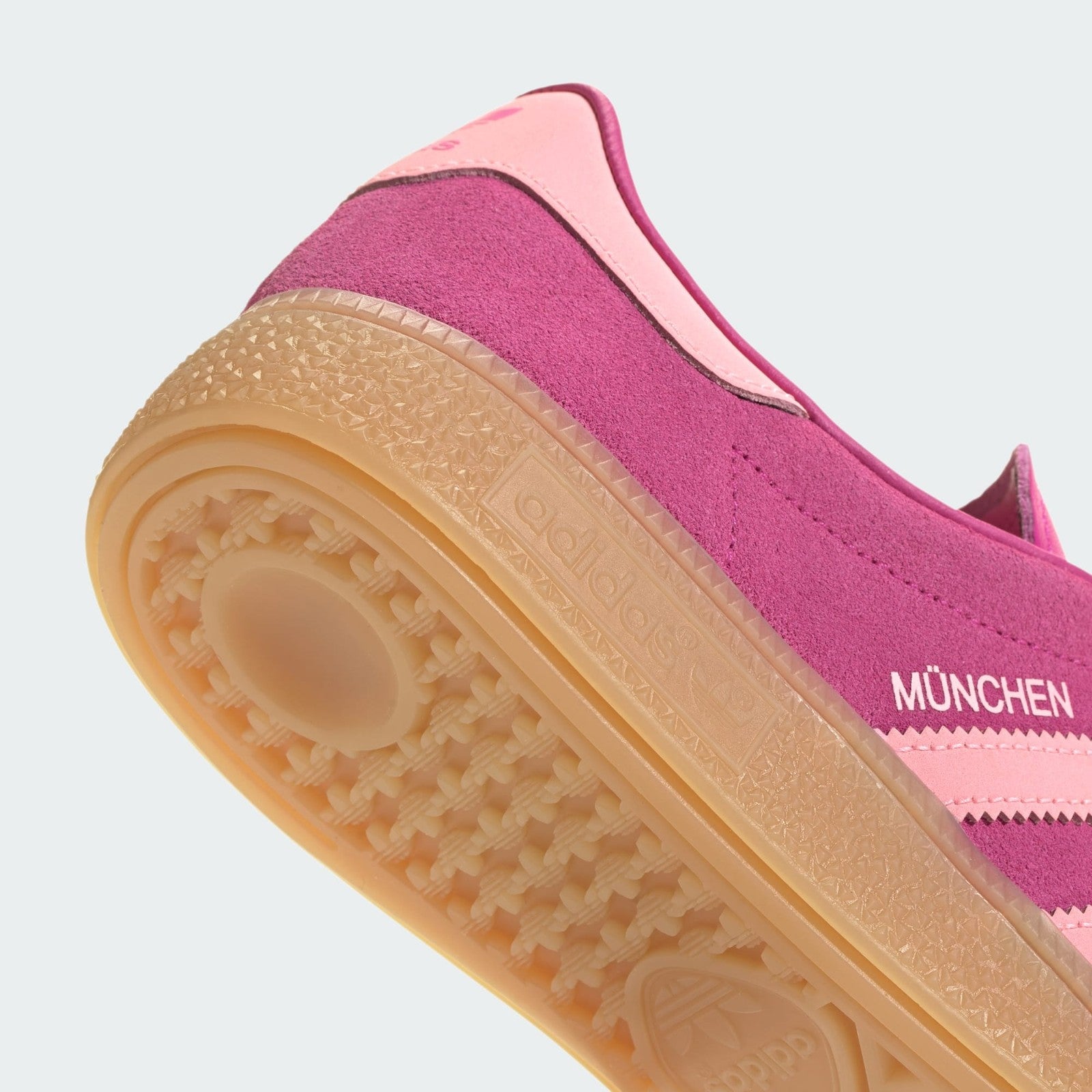 JS3998 adidas Originals Munchen Semi Lucid Fuchsia Glow Pink Gum (Women's)