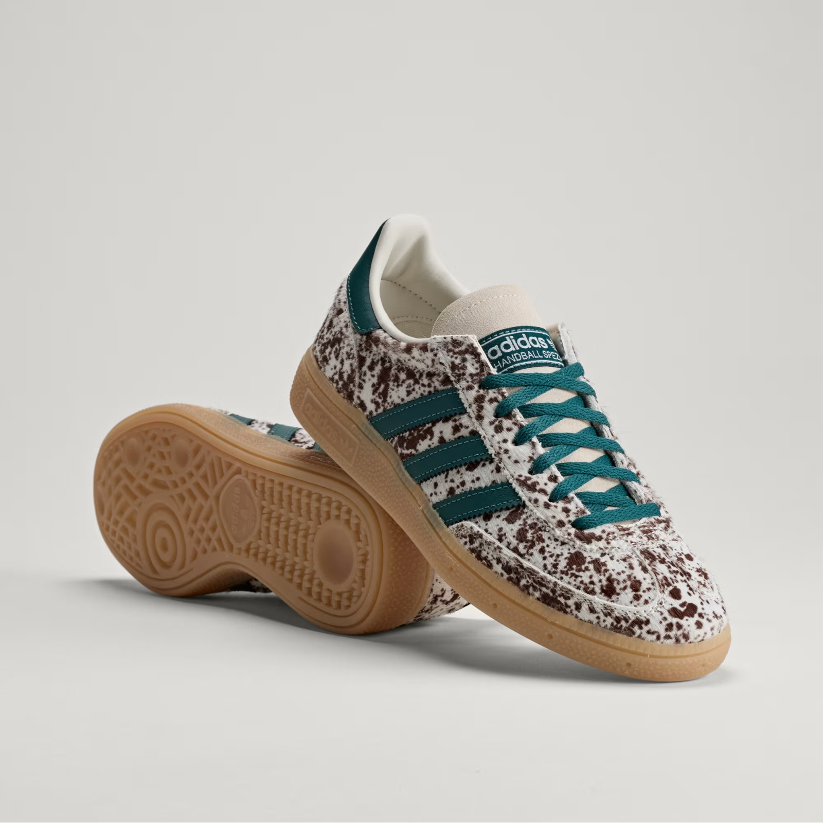 KI2181 adidas Handball Spezial "Off White/Rich Green/Dark Brown" (Women's)