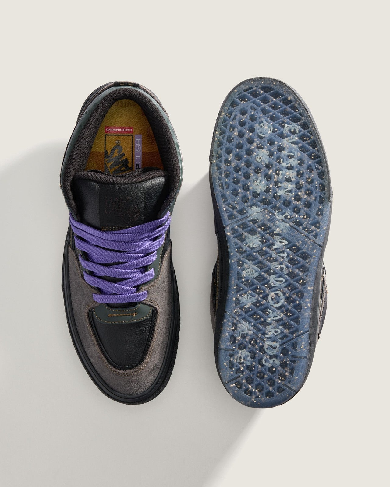 VN000D9ZEAQ Evisen Skateboards Ã Vans Skate Half Cab Wafflecup "Black/After Dark