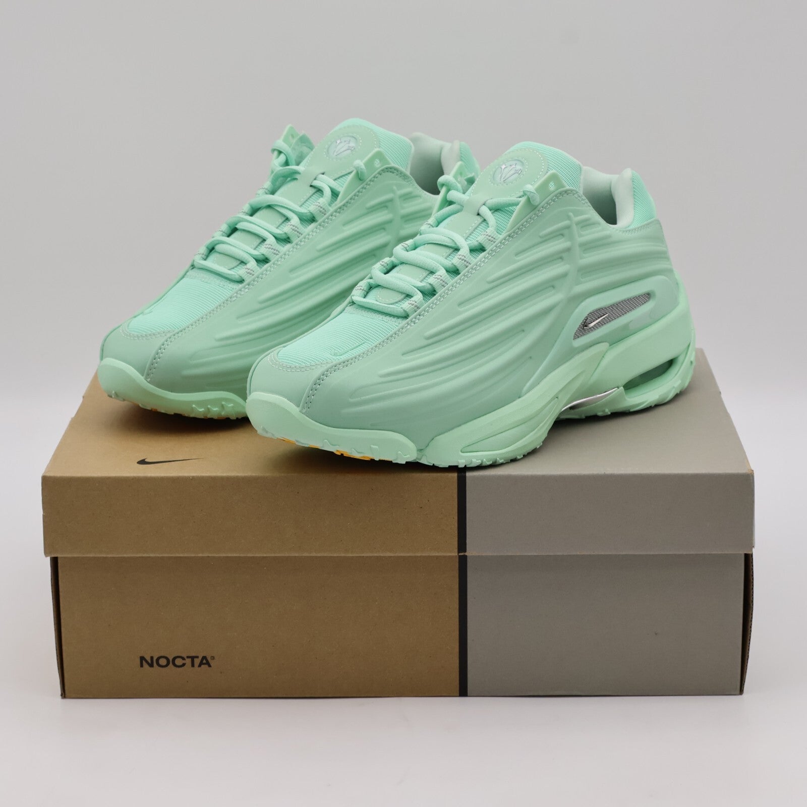 DZ7293-300 Drake NOCTA Nike Hot Step 2 Mint (Men's)
