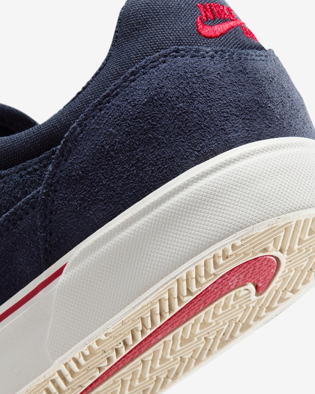 FV6064-402 Nike SB Malor Obsidian Midnight Navy Summit White Gym Red (Men's)