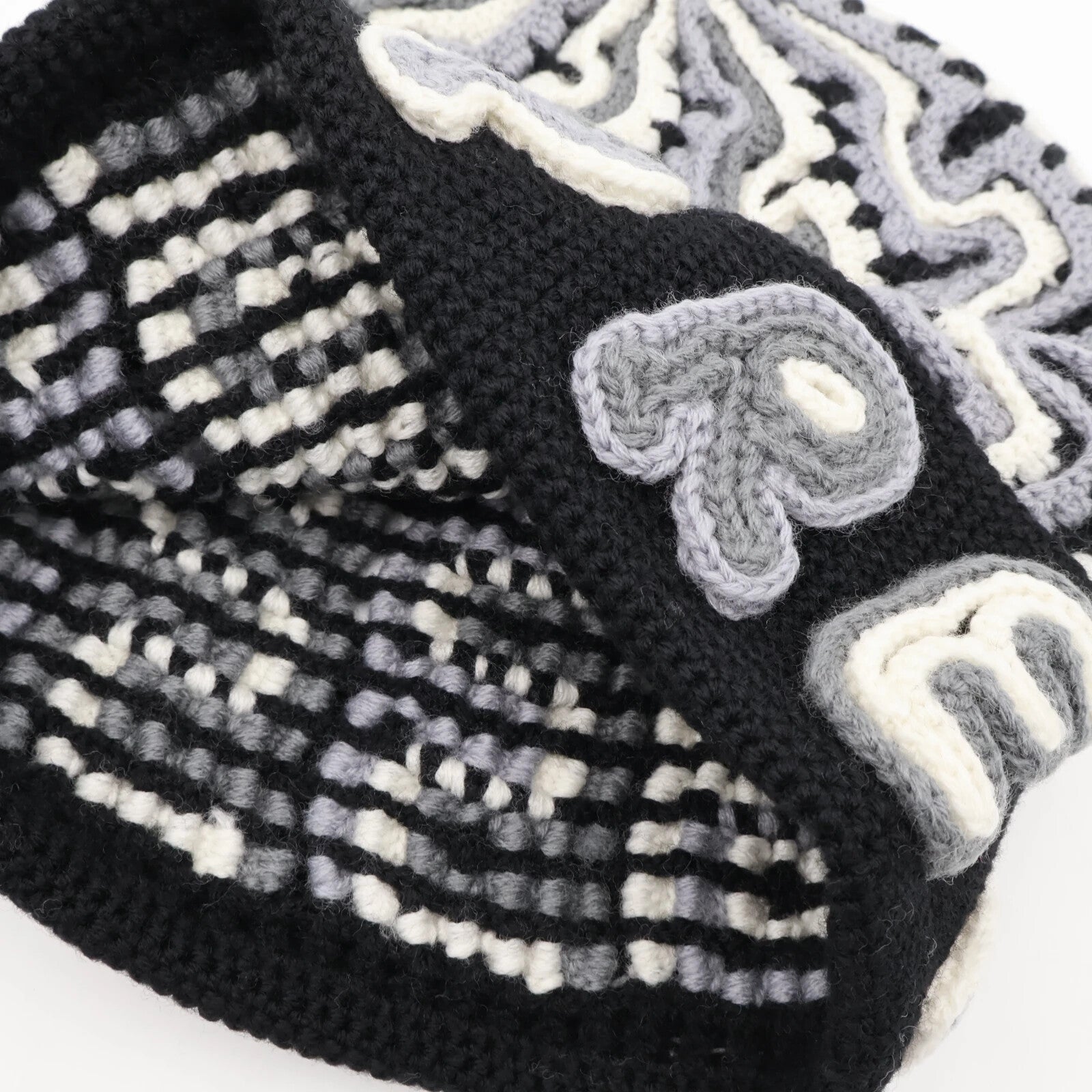 Supreme Yarn Applique Beanie Black