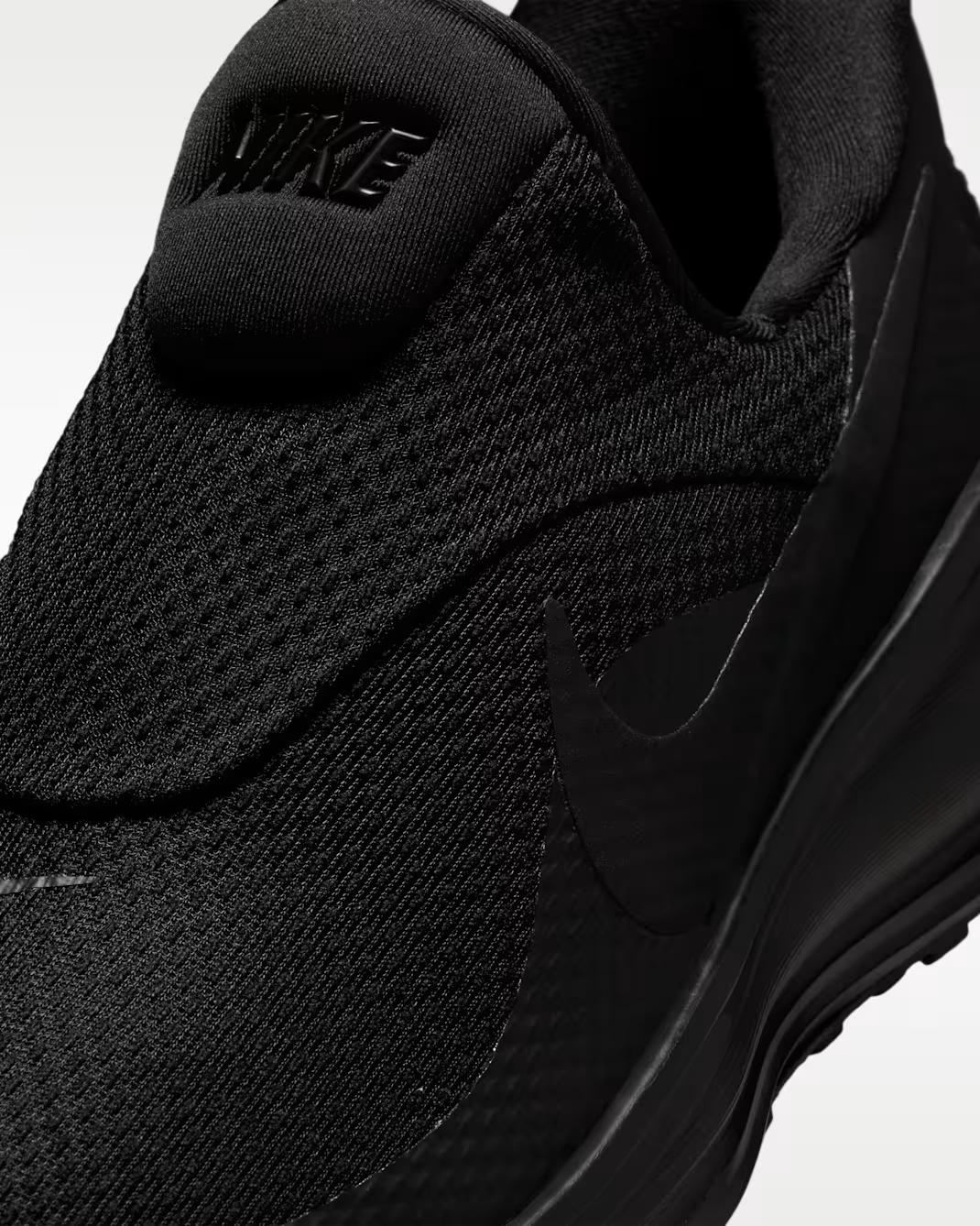 HQ2415-005 Nike Revolution 8 EasyOn Black (Women's)