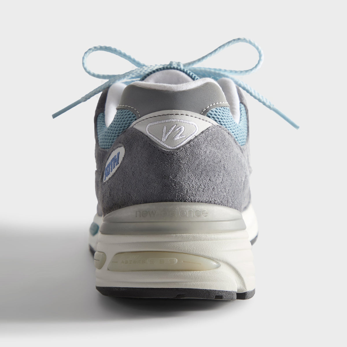 U991KH2 KITH New Balance 991V2 "Asphalt Lead Oyster Mushroom (Men's)