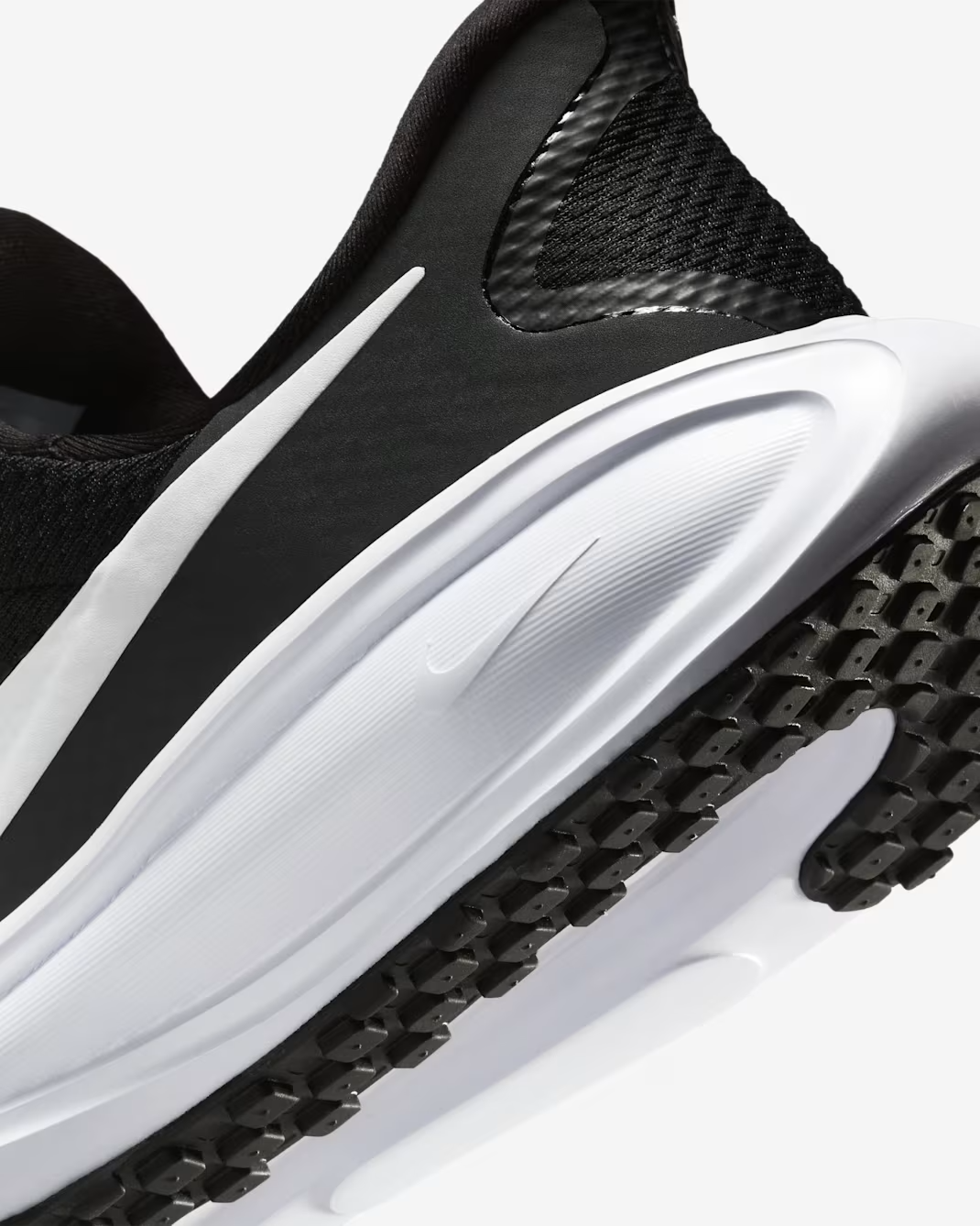 HQ2415-001 Nike Revolution 8 EasyOn Black White (Women's)
