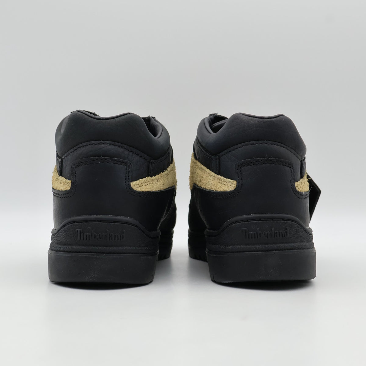 TB0A44AGW02 the Apartment Timberland Heritage Moc Toe Mid Beige Black (Men's)